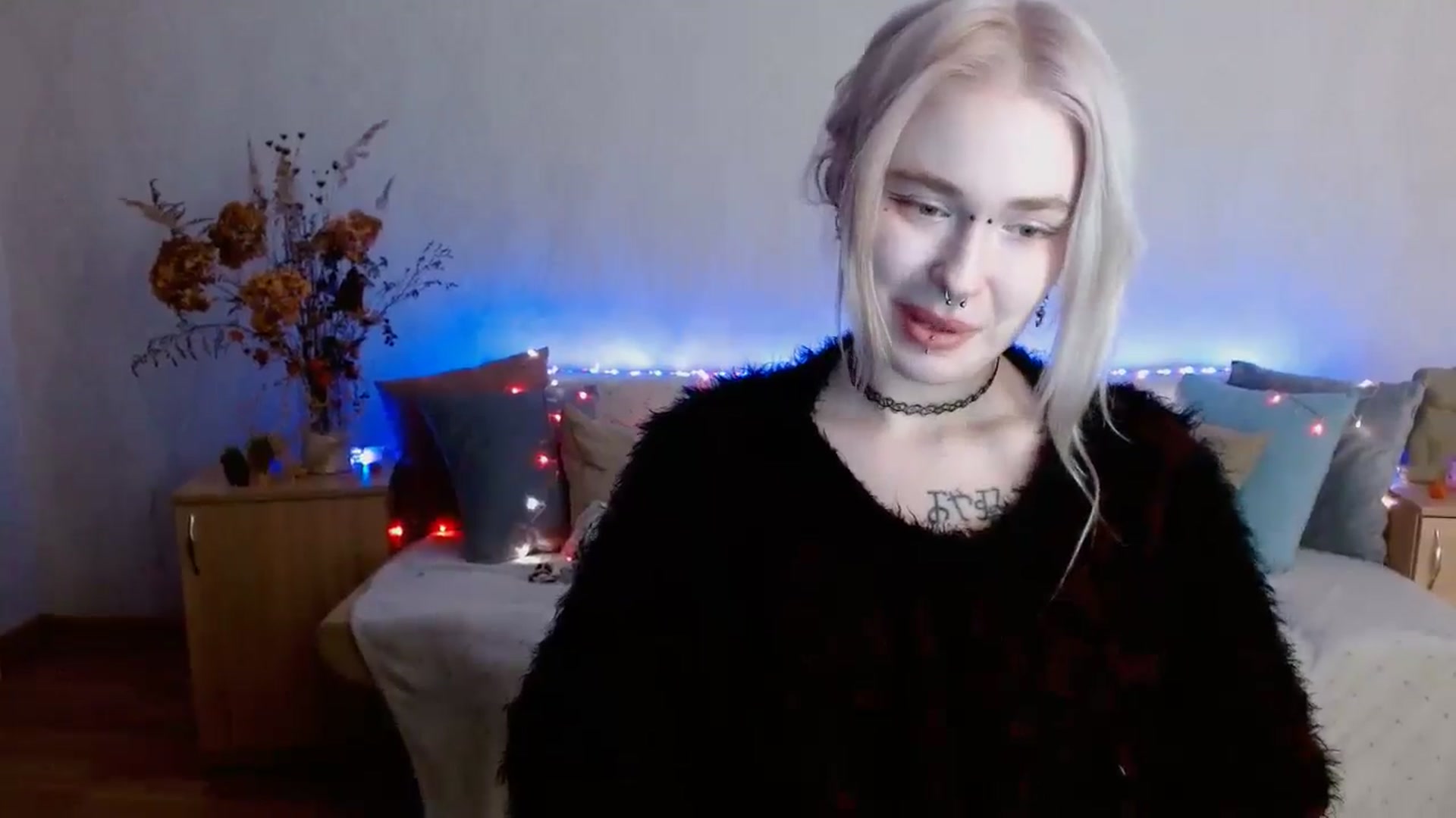 Gallery image thumbnail from Killinna's myfreecams stream on, 11/24/2024, 16:06 image 17 of 20