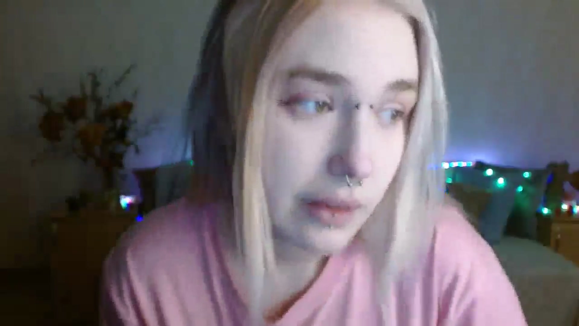 Gallery image thumbnail from Killinna's myfreecams stream on, 11/28/2024, 18:12 image 2 of 20