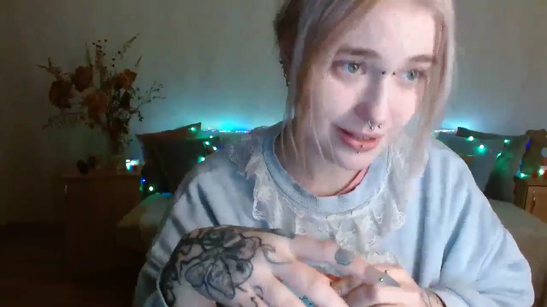 Gallery image thumbnail from Killinna's myfreecams stream on, 11/28/2024, 18:12 image 20 of 20