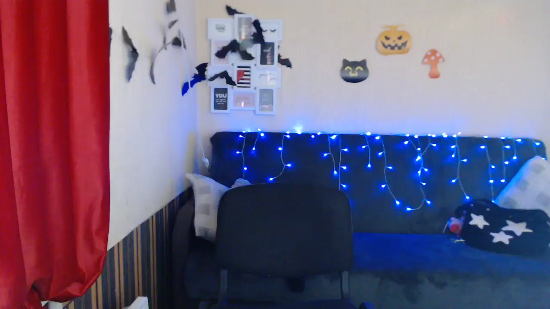 Gallery image thumbnail from Killinna's myfreecams stream on, 11/30/2024, 13:25 image 8 of 20