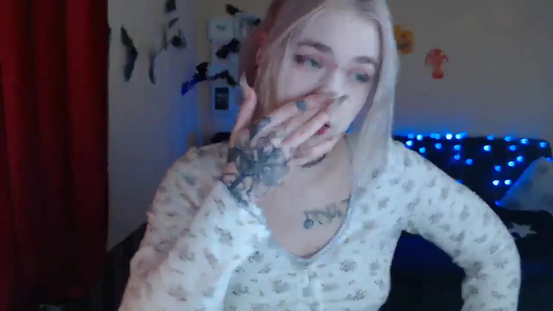 Gallery image thumbnail from Killinna's myfreecams stream on, 11/30/2024, 13:25 image 7 of 20