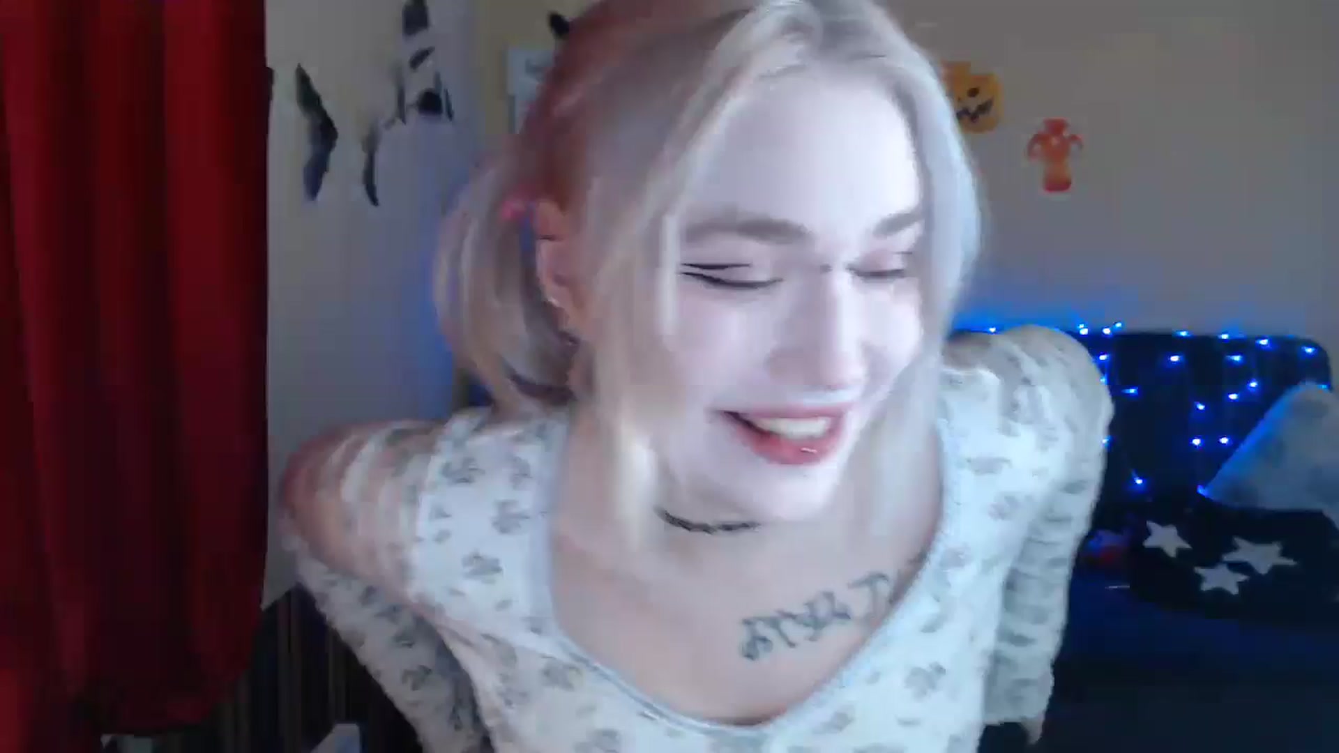 Gallery image thumbnail from Killinna's myfreecams stream on, 11/30/2024, 13:25 image 3 of 20