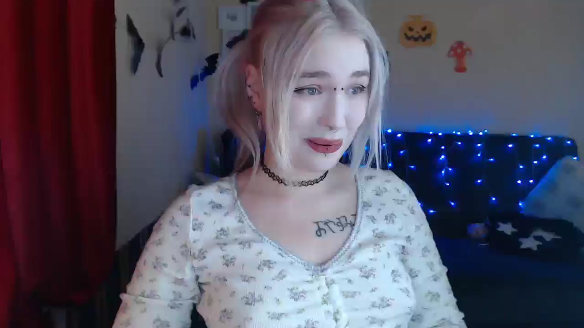 Gallery image thumbnail from Killinna's myfreecams stream on, 11/30/2024, 15:49 image 1 of 20