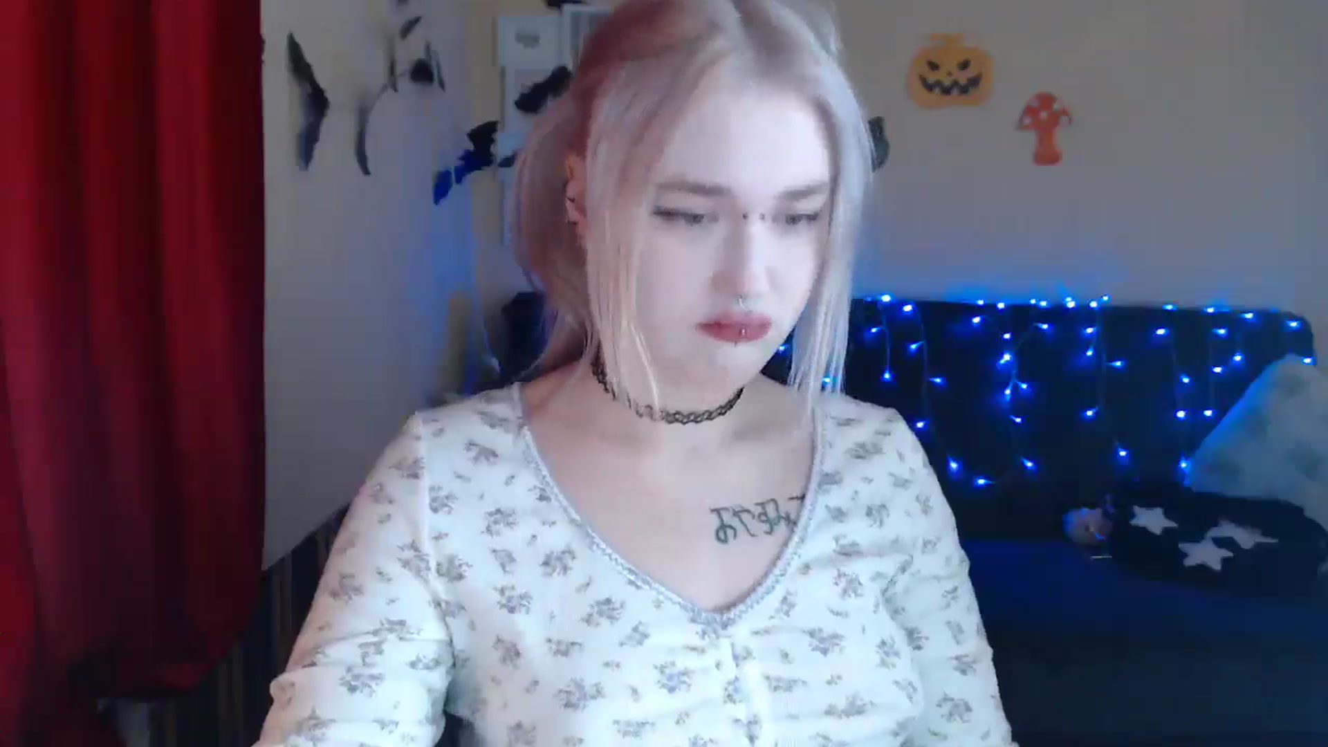 Gallery image thumbnail from Killinna's myfreecams stream on, 11/30/2024, 15:49 image 6 of 20