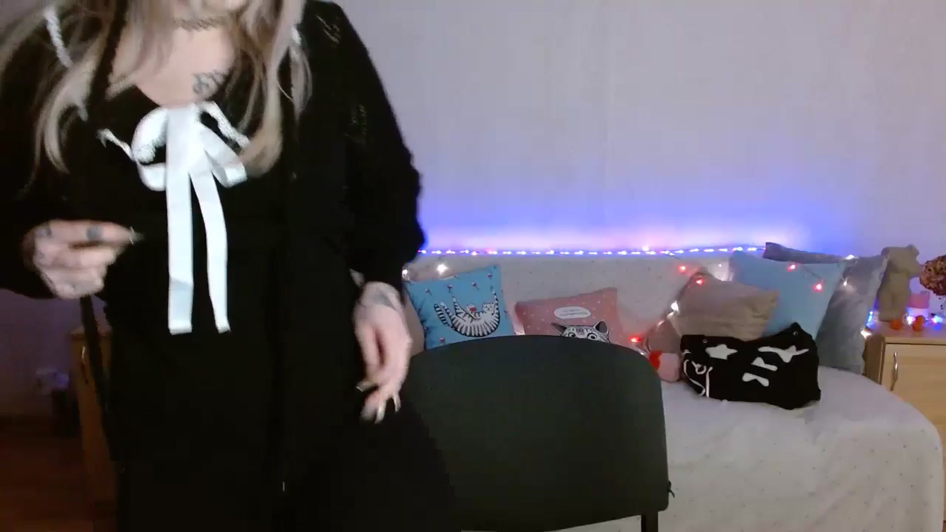 Gallery image thumbnail from Killinna's myfreecams stream on, 12/01/2024, 16:02 image 9 of 20