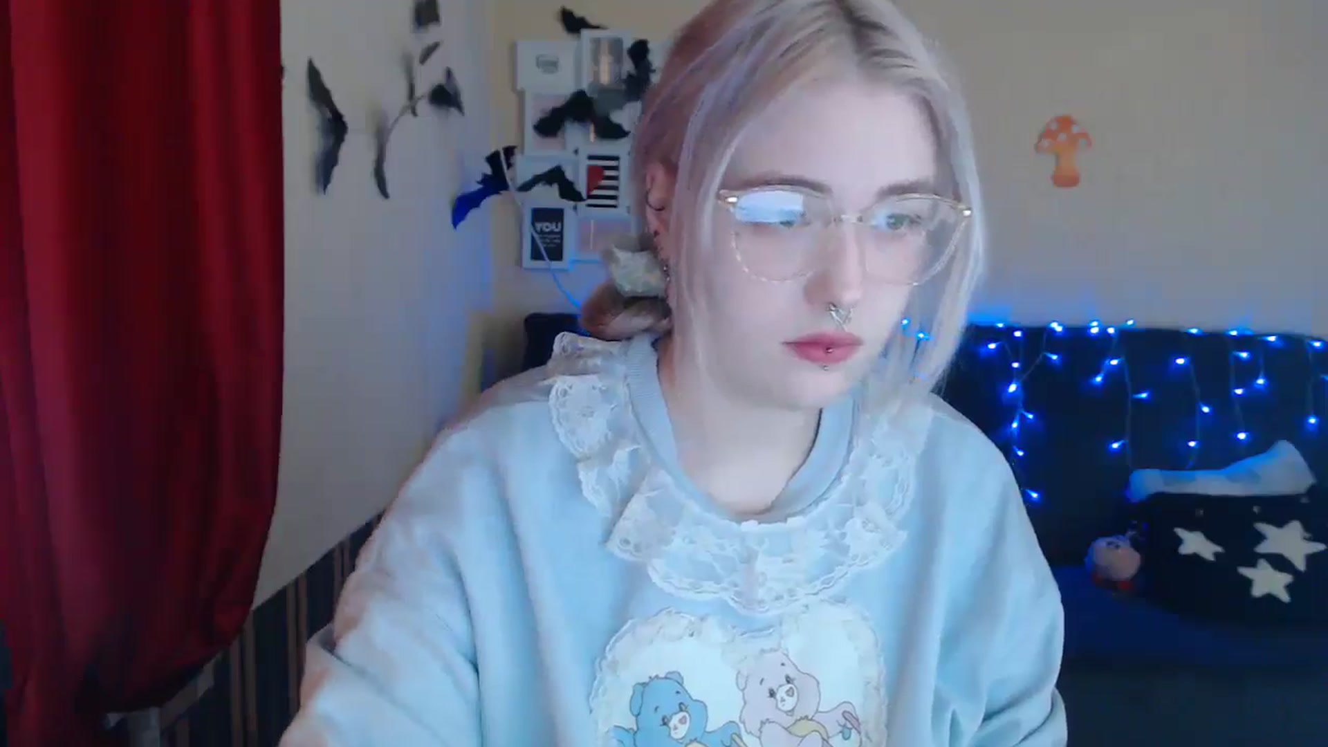 Gallery image thumbnail from Killinna's myfreecams stream on, 12/11/2024, 15:22 image 18 of 20