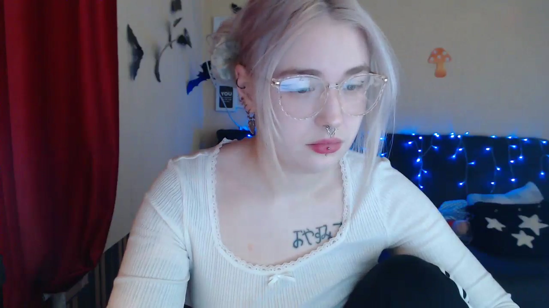 Gallery image thumbnail from Killinna's myfreecams stream on, 12/11/2024, 15:22 image 8 of 20