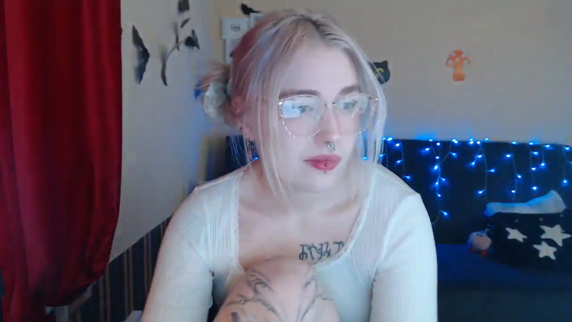 Gallery image thumbnail from Killinna's myfreecams stream on, 12/11/2024, 15:22 image 15 of 20