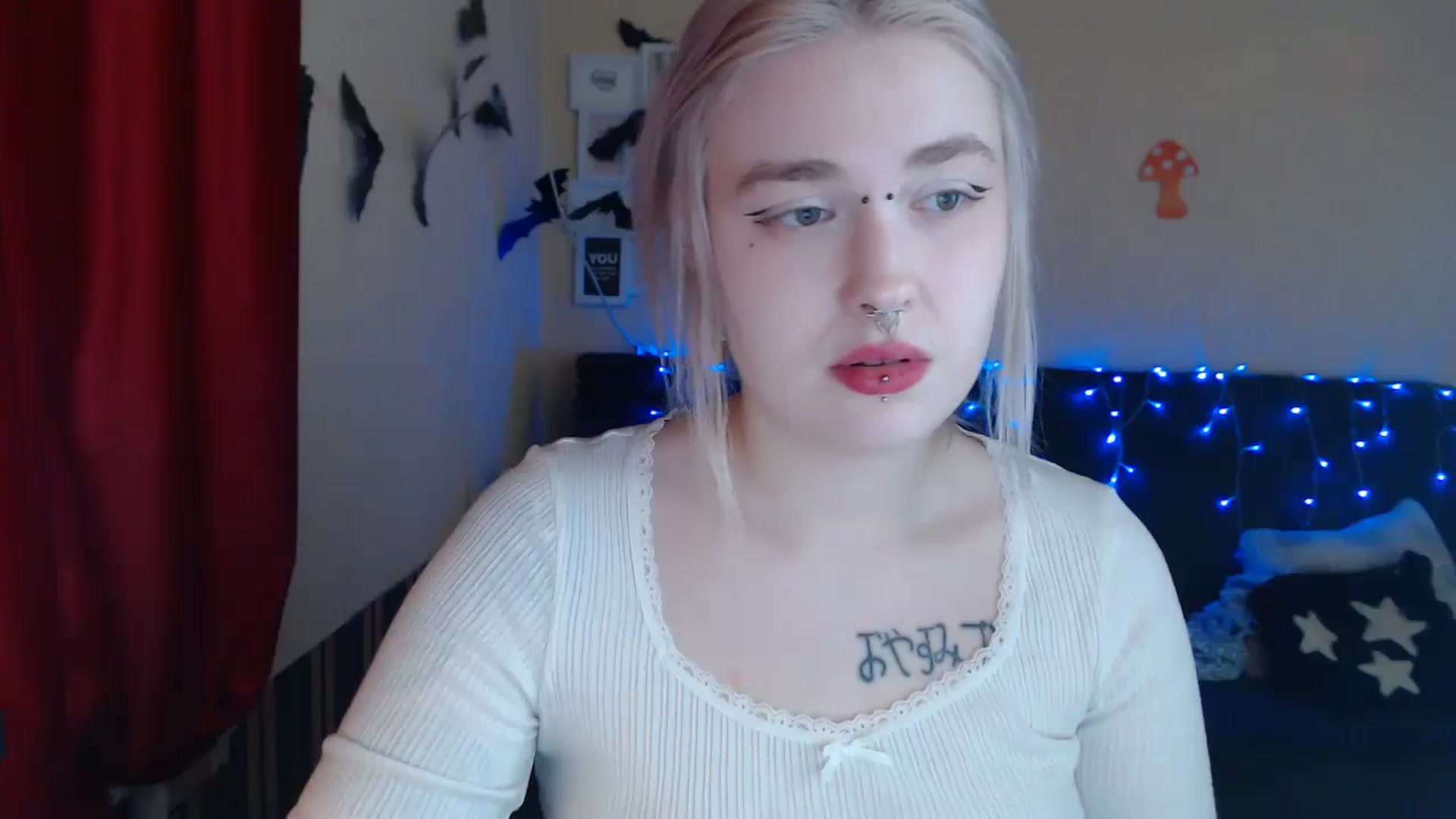 Gallery image thumbnail from Killinna's myfreecams stream on, 12/11/2024, 17:02 image 13 of 20