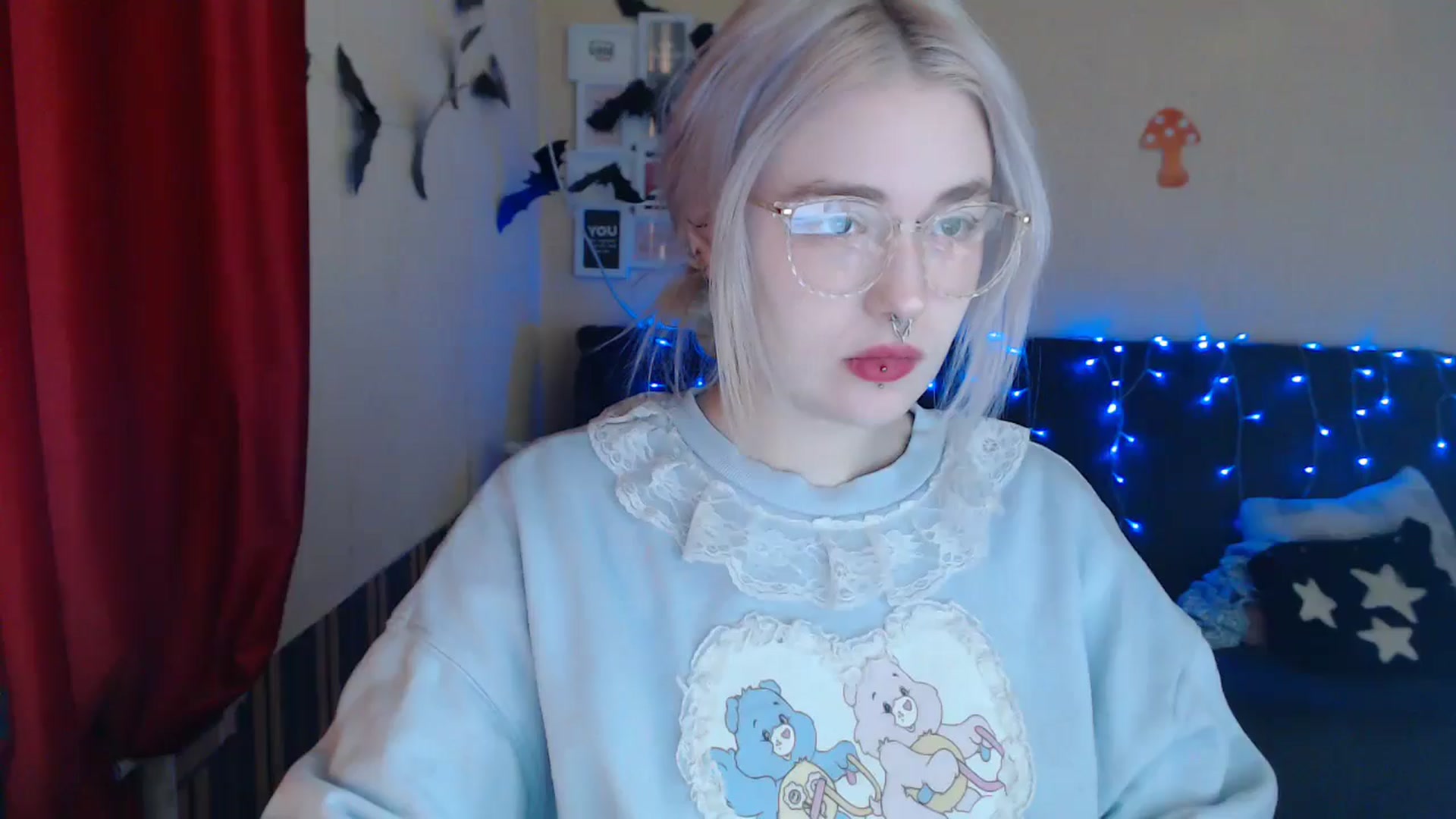 Gallery image thumbnail from Killinna's myfreecams stream on, 12/11/2024, 17:02 image 1 of 20