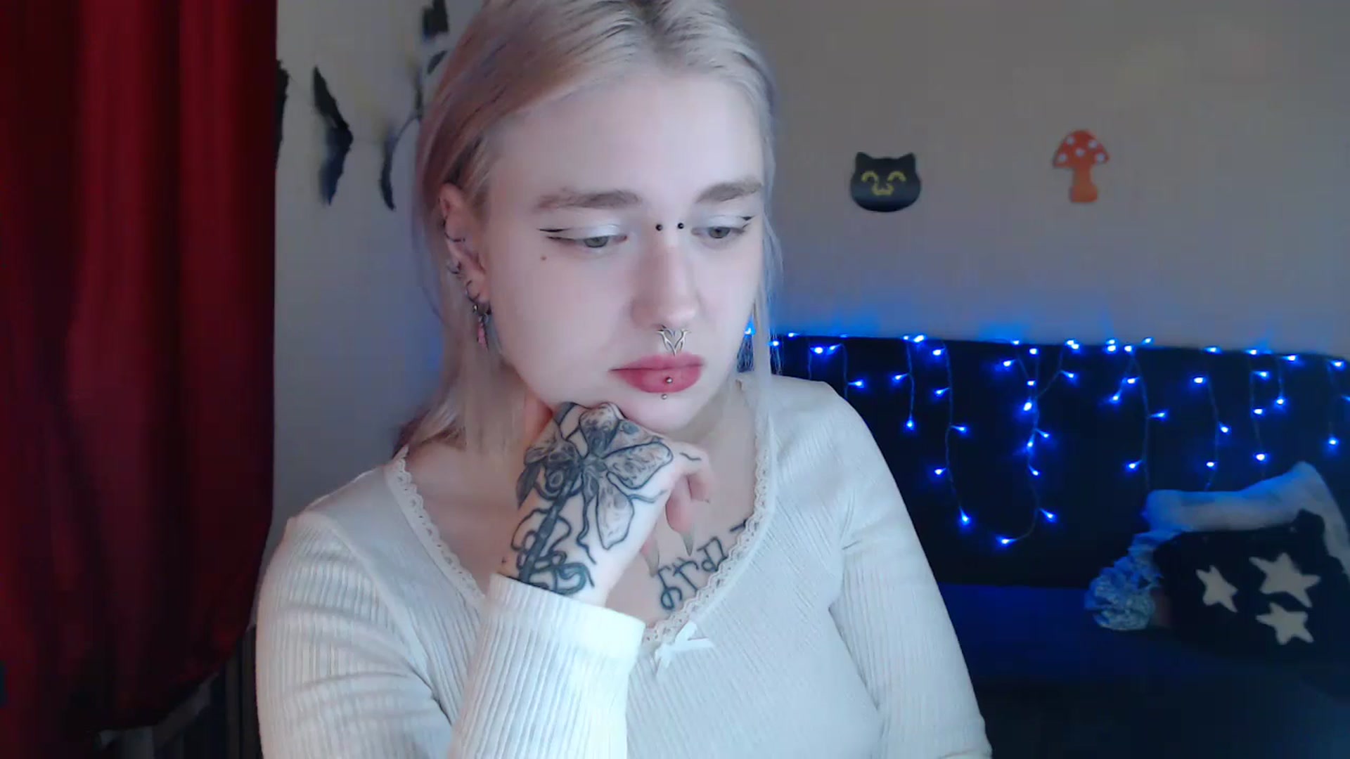 Gallery image thumbnail from Killinna's myfreecams stream on, 12/11/2024, 17:02 image 19 of 20