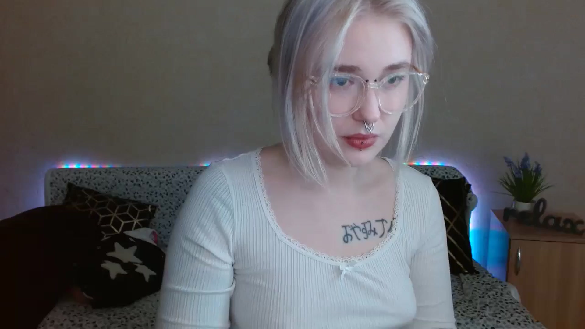 Gallery image thumbnail from Killinna's myfreecams stream on, 12/12/2024, 16:02 image 14 of 20