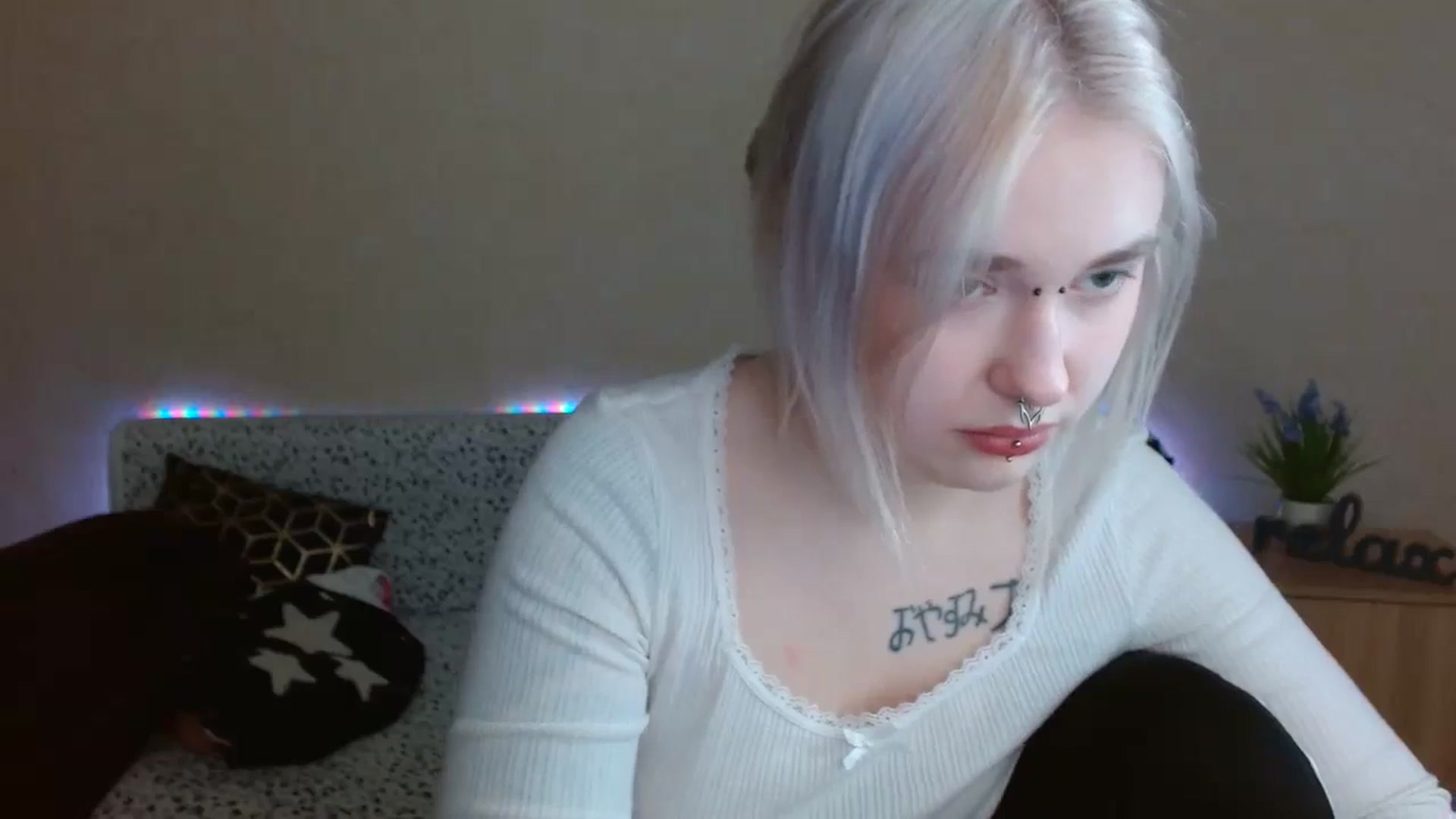 Gallery image thumbnail from Killinna's myfreecams stream on, 12/12/2024, 16:02 image 15 of 20