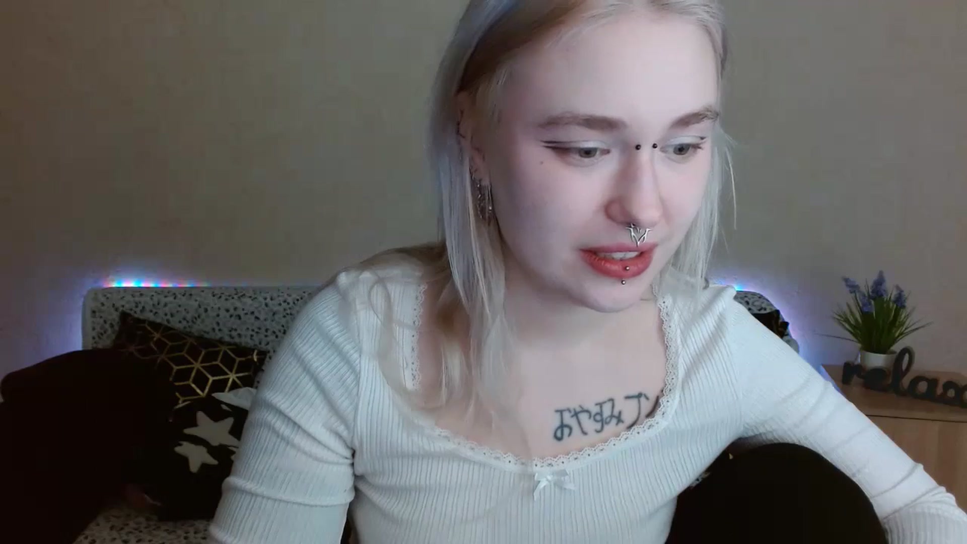 Gallery image thumbnail from Killinna's myfreecams stream on, 12/12/2024, 17:20 image 19 of 20