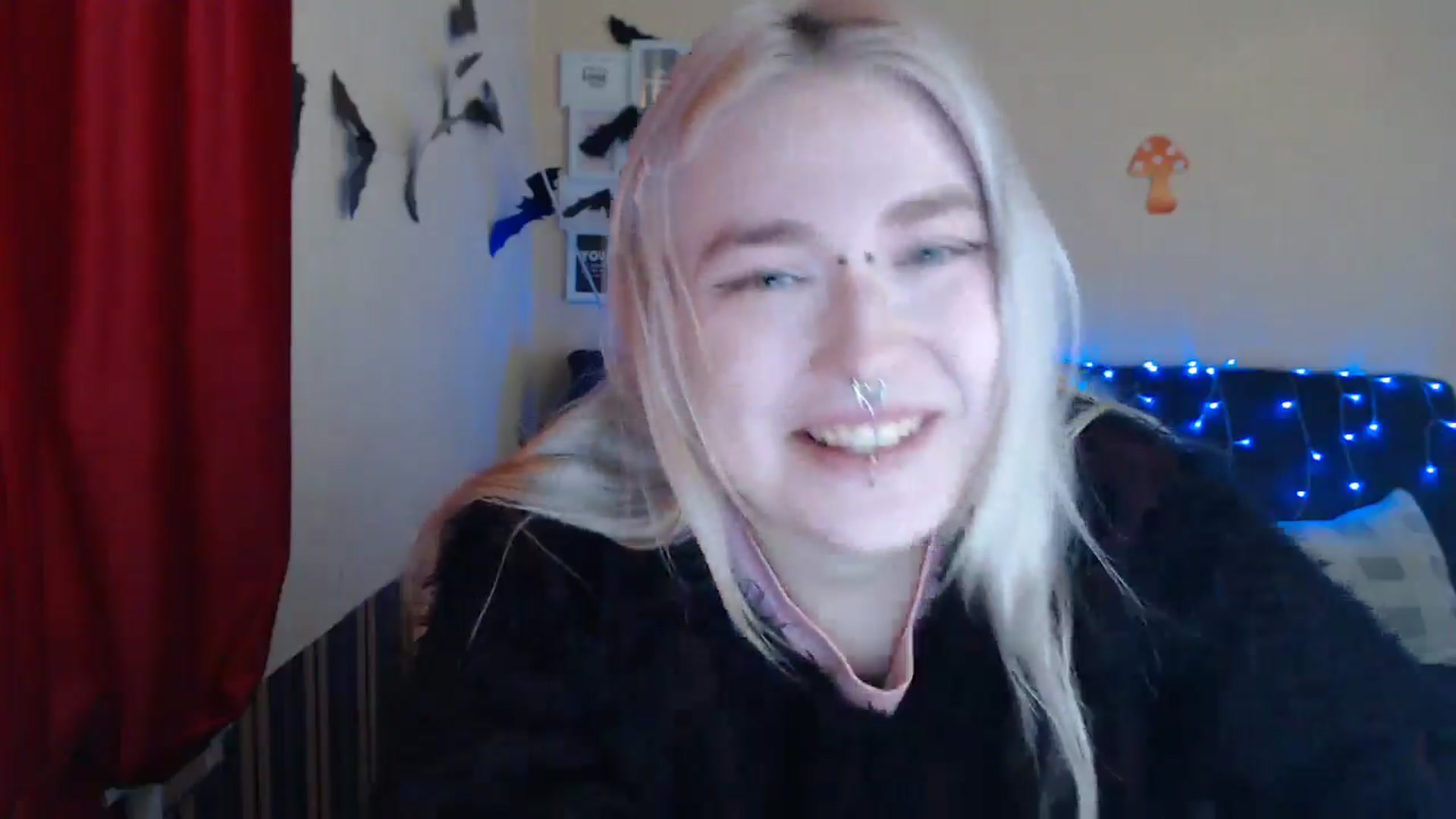 Gallery image thumbnail from Killinna's myfreecams stream on, 12/14/2024, 15:42 image 7 of 20