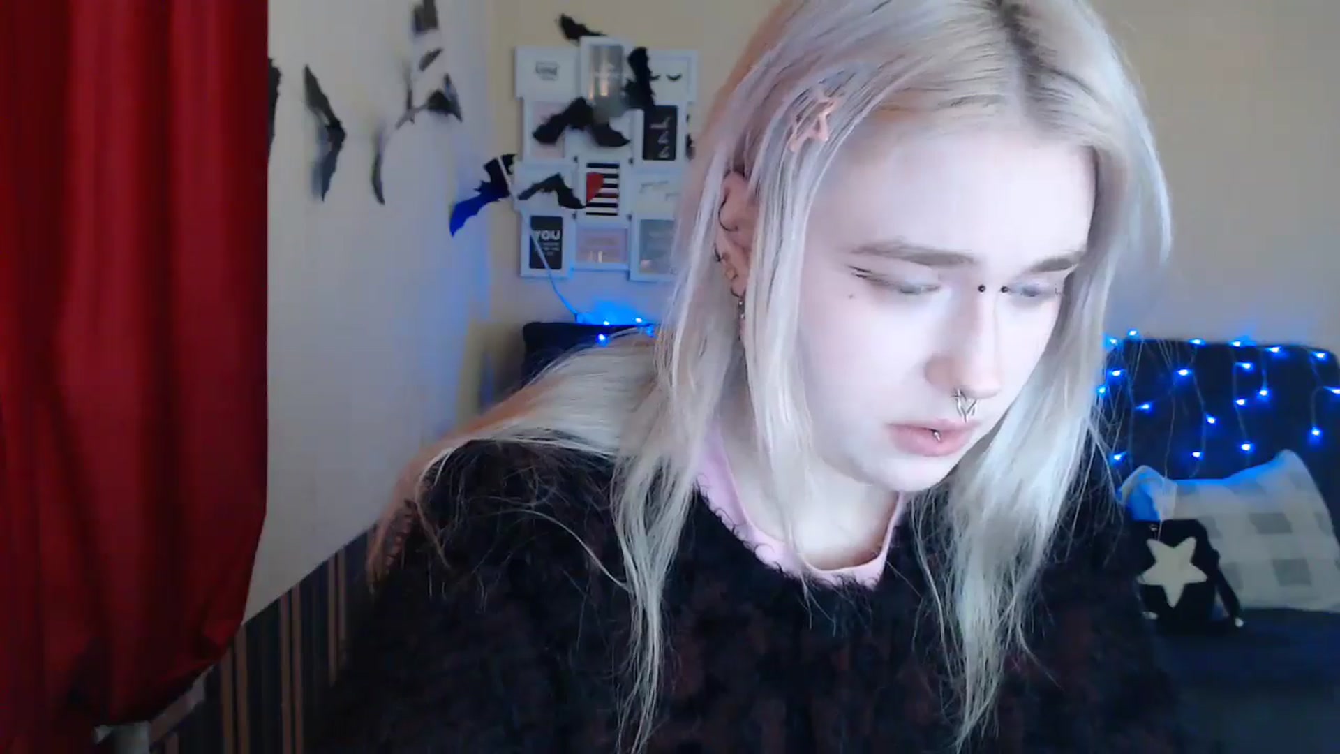Gallery image thumbnail from Killinna's myfreecams stream on, 12/14/2024, 15:42 image 4 of 20