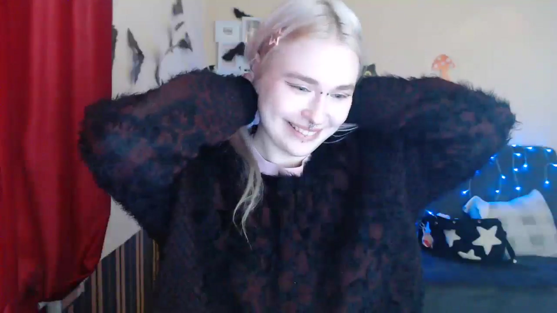 Gallery image thumbnail from Killinna's myfreecams stream on, 12/14/2024, 15:42 image 19 of 20