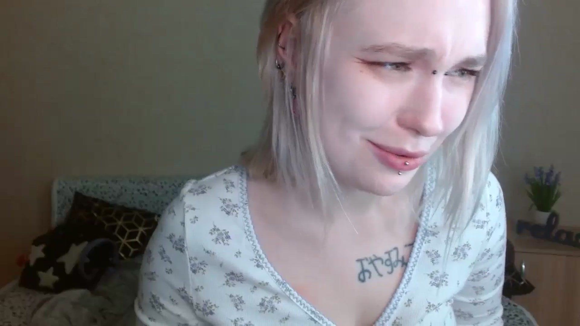 Gallery image thumbnail from Killinna's myfreecams stream on, 12/15/2024, 15:52 image 9 of 20