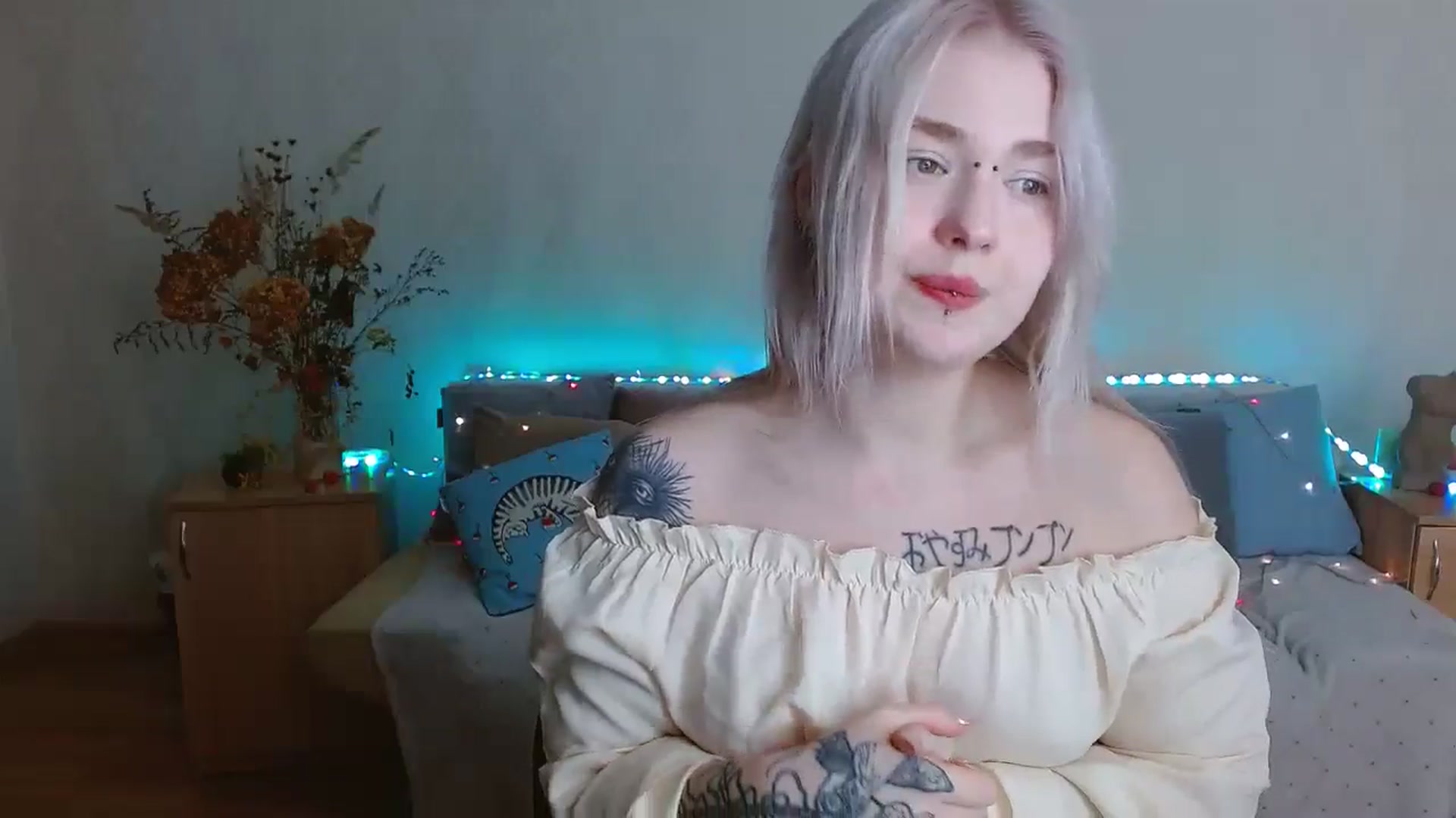 Gallery image thumbnail from Killinna's myfreecams stream on, 12/25/2024, 14:30 image 14 of 20