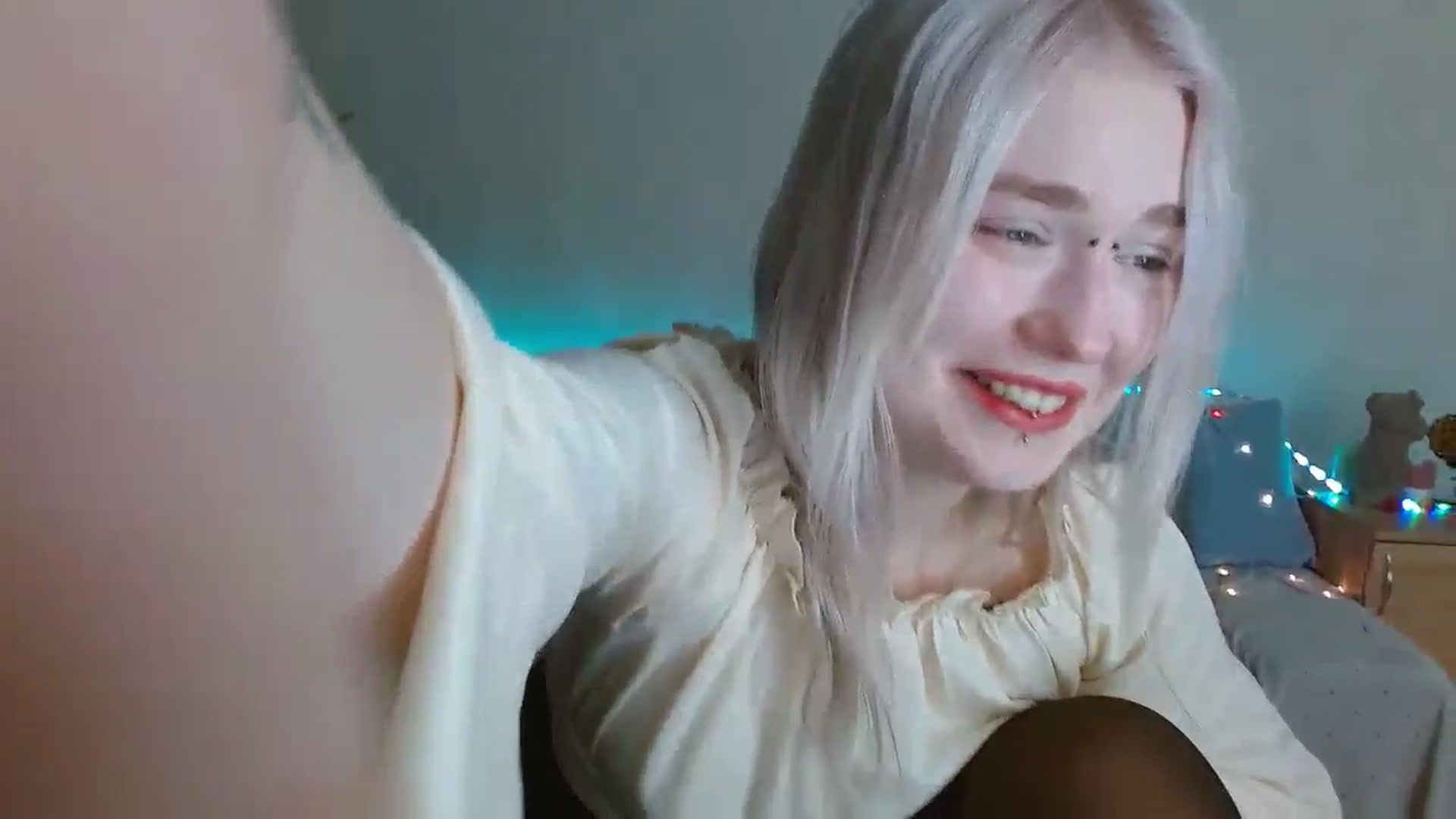 Gallery image thumbnail from Killinna's myfreecams stream on, 12/25/2024, 14:30 image 4 of 20