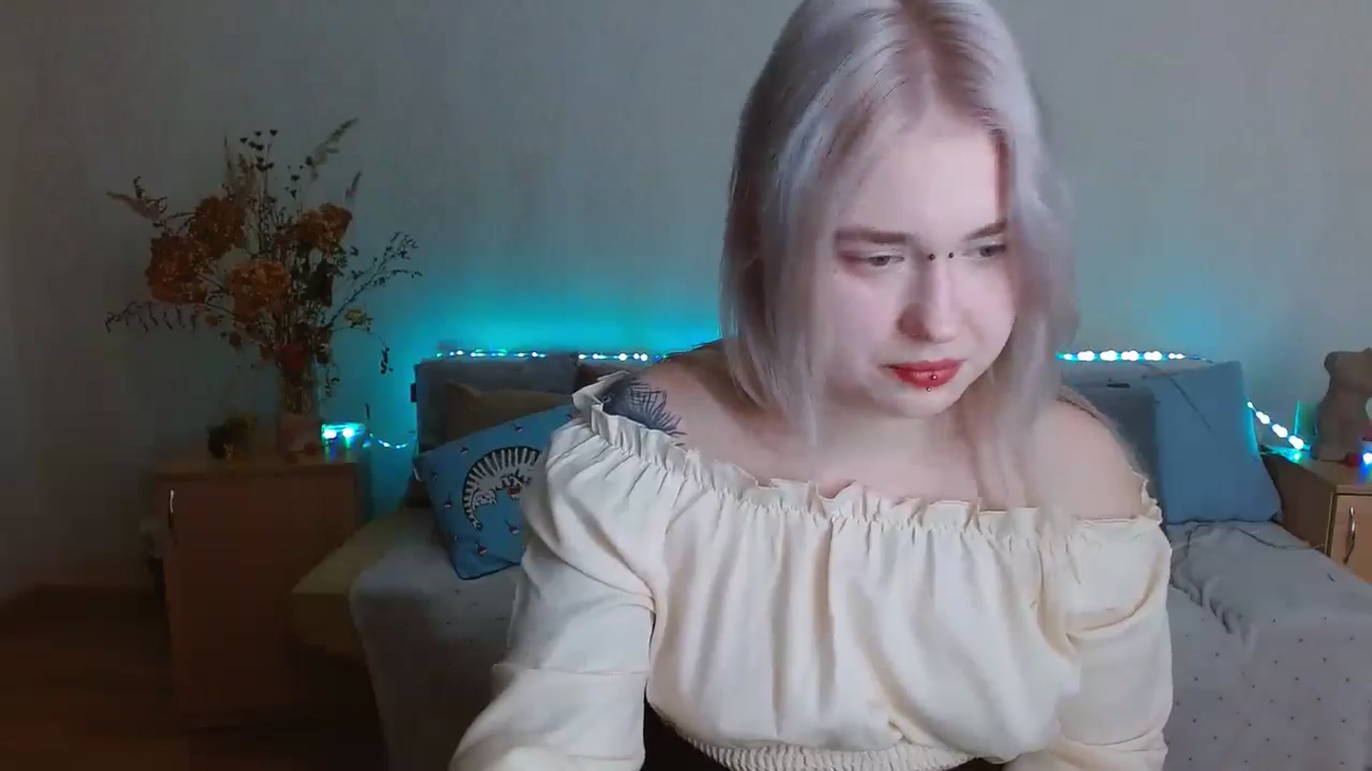 Gallery image thumbnail from Killinna's myfreecams stream on, 12/25/2024, 14:30 image 15 of 20