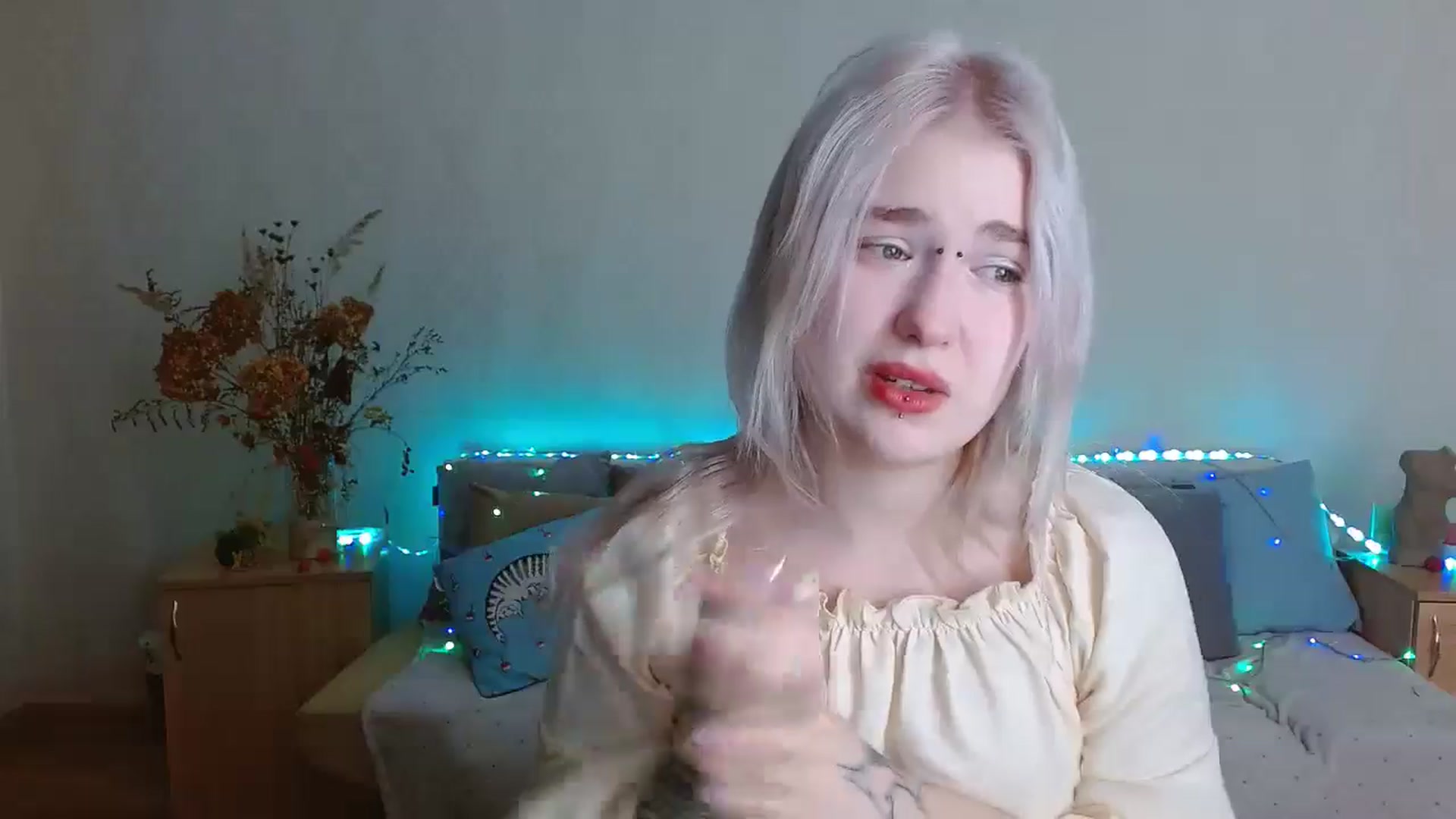 Gallery image thumbnail from Killinna's myfreecams stream on, 12/25/2024, 14:30 image 3 of 20