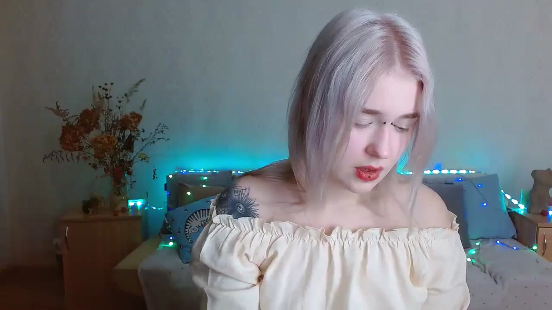 Gallery image thumbnail from Killinna's myfreecams stream on, 12/25/2024, 14:30 image 2 of 20
