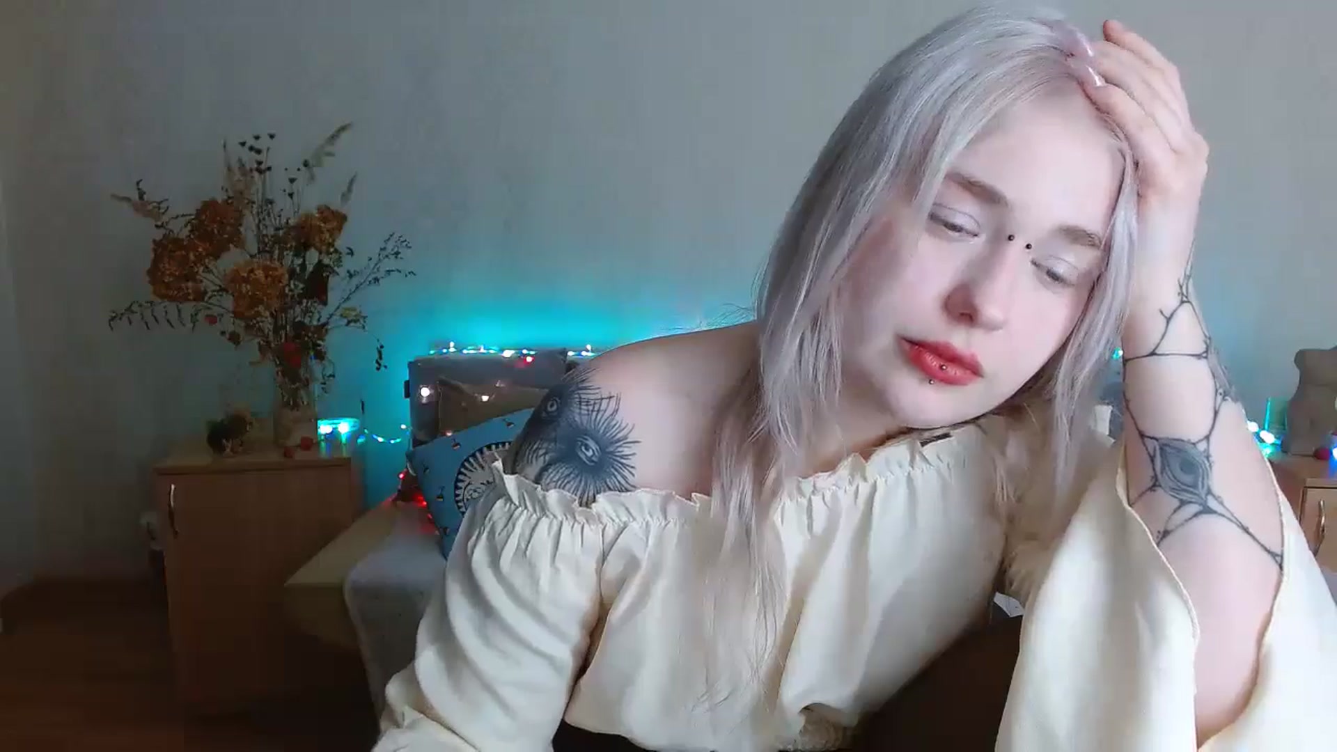 Gallery image thumbnail from Killinna's myfreecams stream on, 12/25/2024, 14:30 image 7 of 20