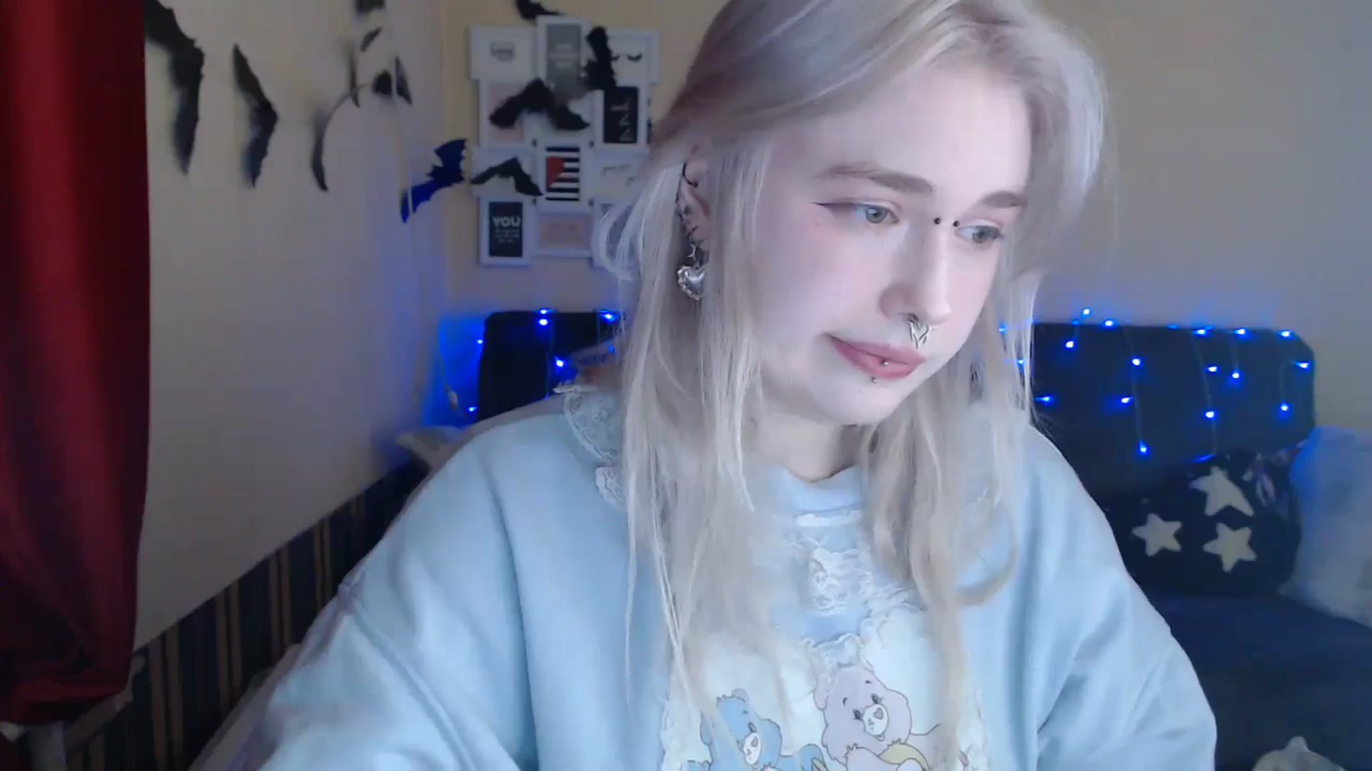 Gallery image thumbnail from Killinna's myfreecams stream on, 12/27/2024, 15:57 image 4 of 20