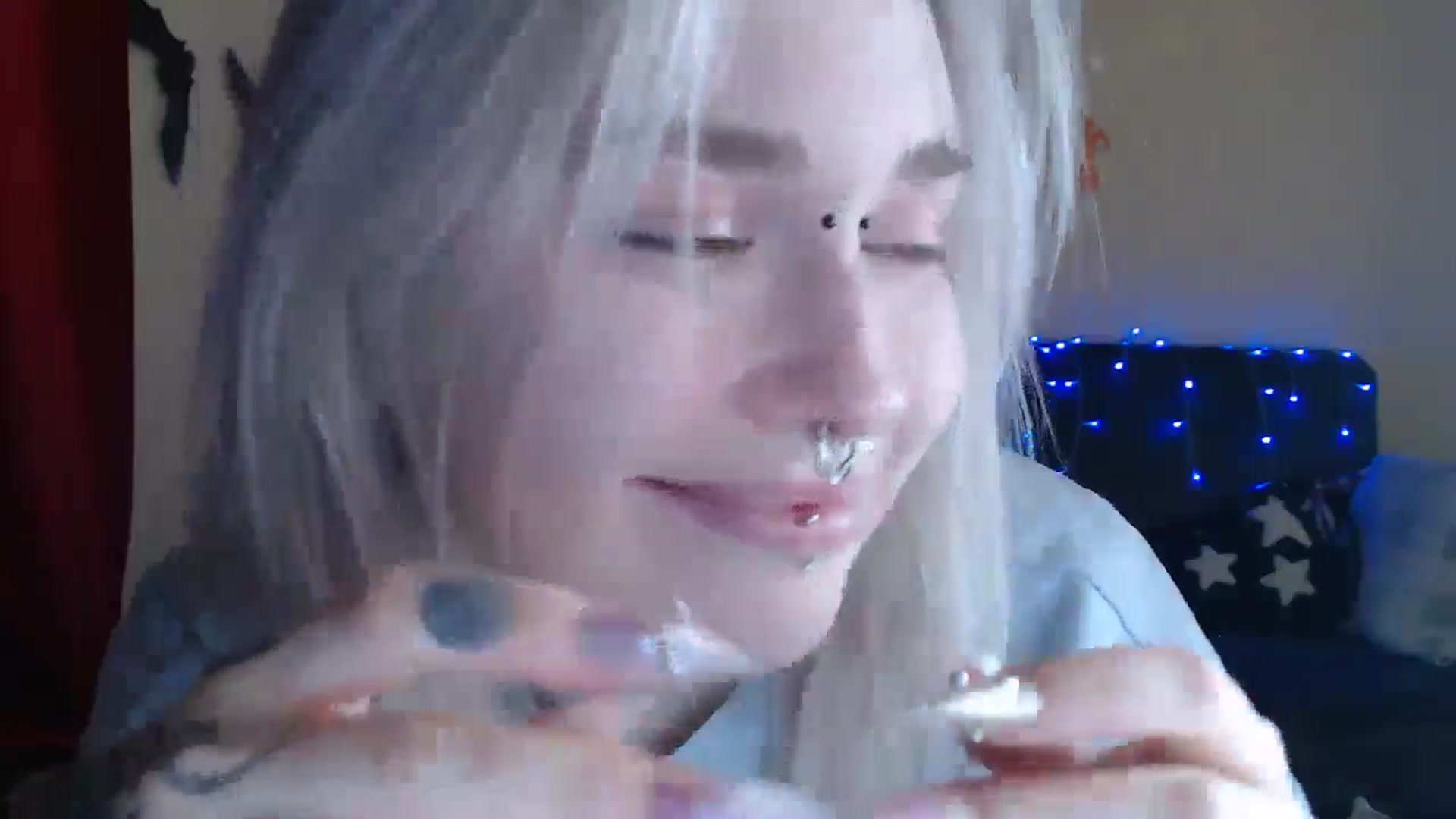 Gallery image thumbnail from Killinna's myfreecams stream on, 12/27/2024, 17:32 image 6 of 20