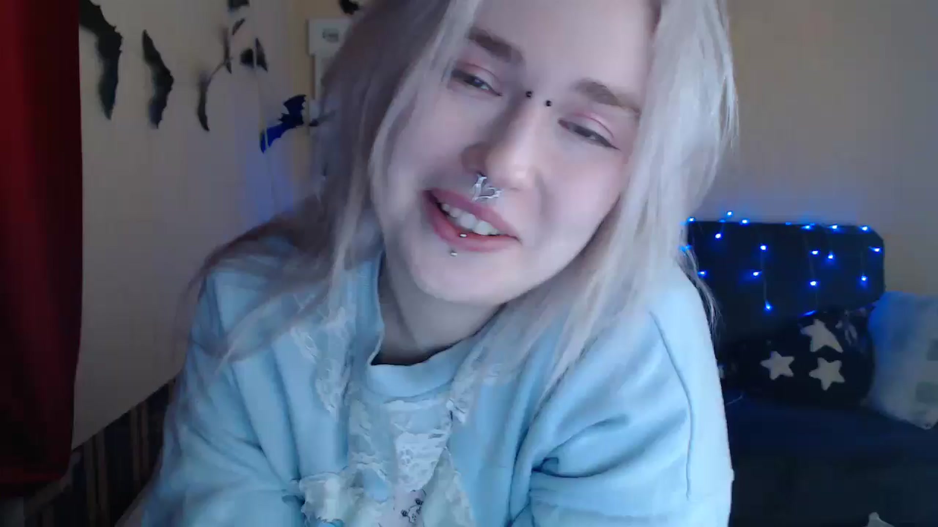 Gallery image thumbnail from Killinna's myfreecams stream on, 12/27/2024, 17:32 image 3 of 20