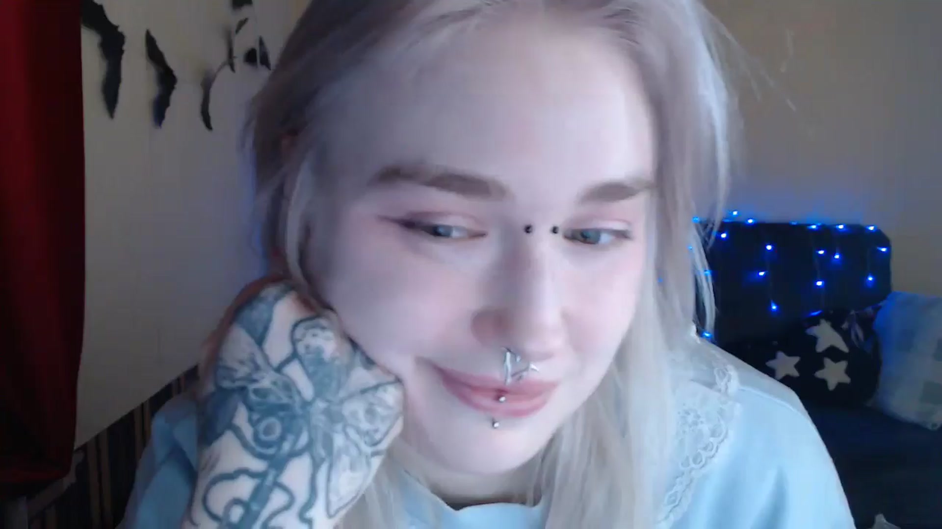 Gallery image thumbnail from Killinna's myfreecams stream on, 12/27/2024, 17:32 image 19 of 20