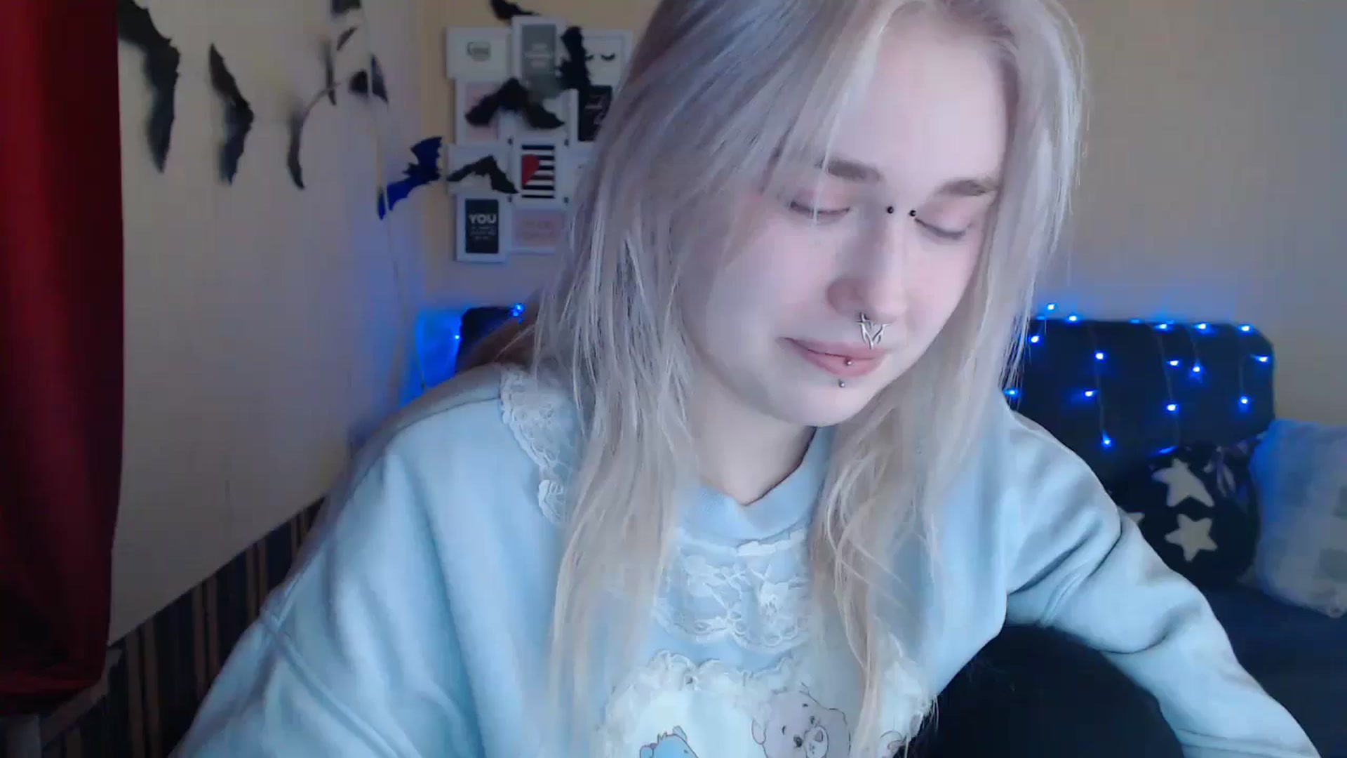 Gallery image thumbnail from Killinna's myfreecams stream on, 12/27/2024, 17:32 image 7 of 20