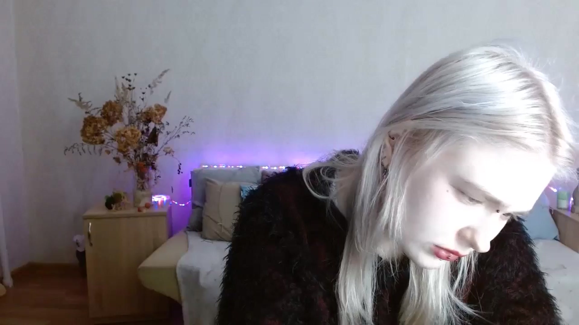 Gallery image thumbnail from Killinna's myfreecams stream on, 12/30/2024, 15:32 image 20 of 20