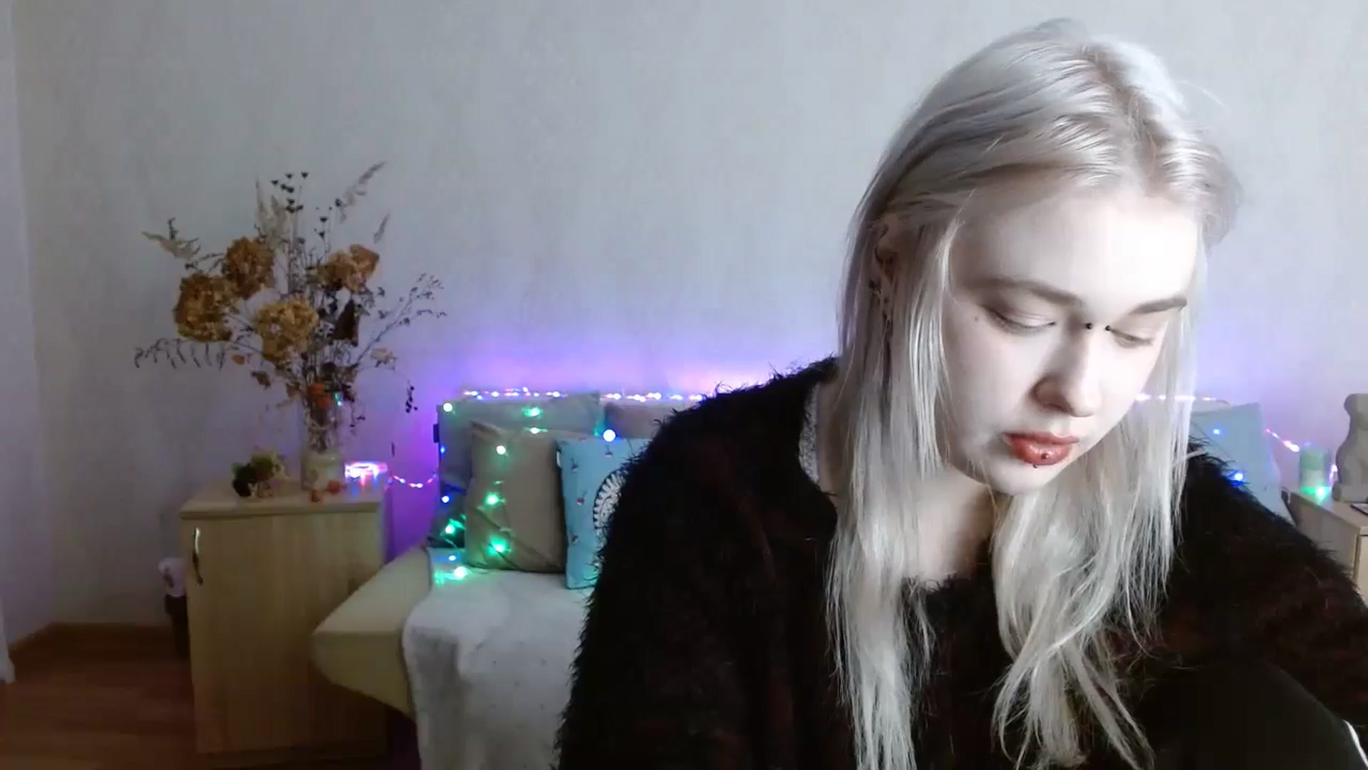 Gallery image thumbnail from Killinna's myfreecams stream on, 12/30/2024, 15:32 image 4 of 20
