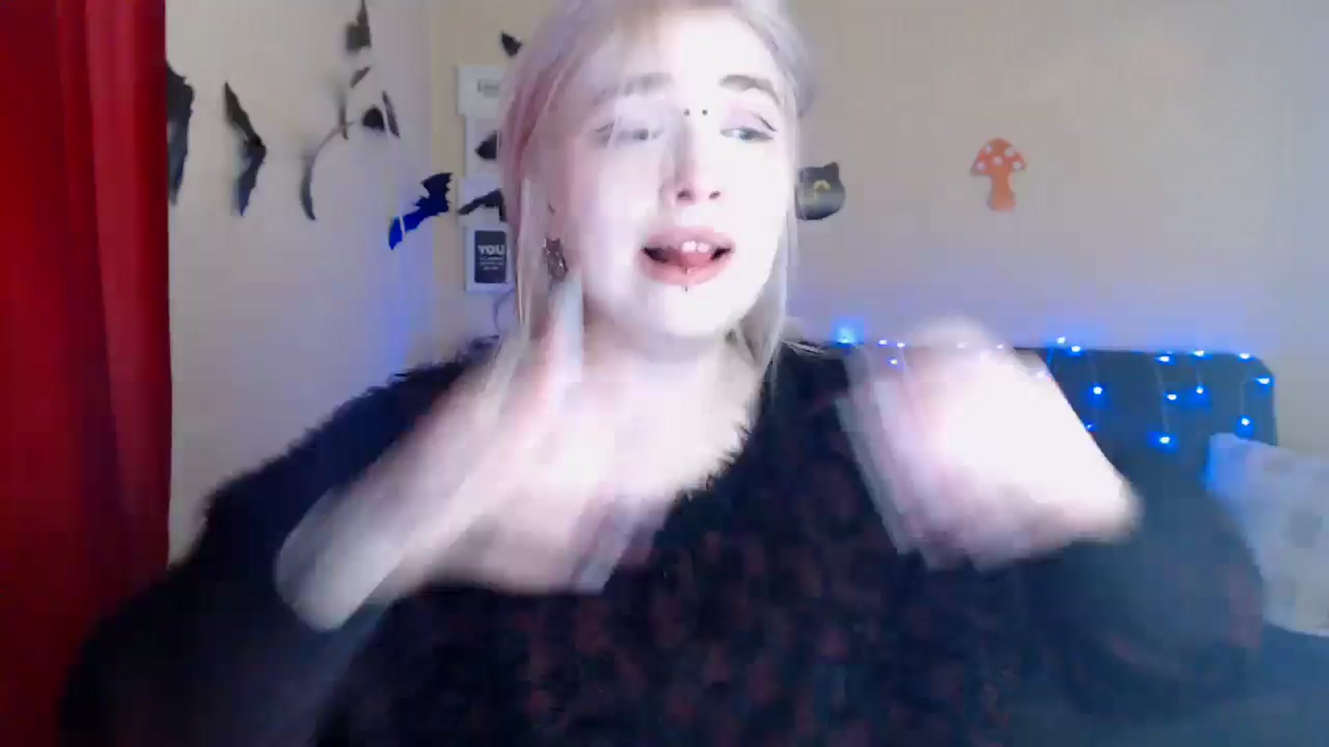 Gallery image thumbnail from Killinna's myfreecams stream on, 01/07/2025, 15:51 image 16 of 20