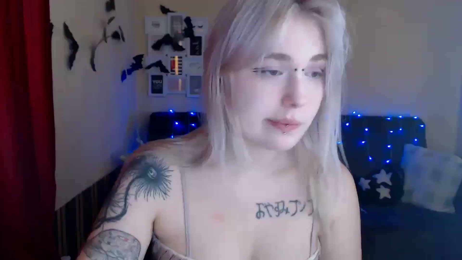 Gallery image thumbnail from Killinna's myfreecams stream on, 01/07/2025, 17:30 image 11 of 20