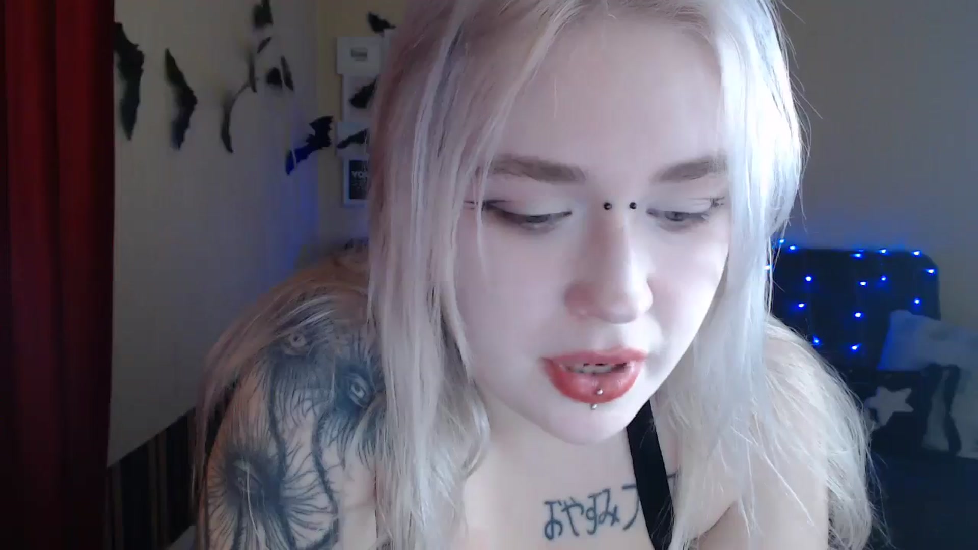 Gallery image thumbnail from Killinna's myfreecams stream on, 01/08/2025, 15:42 image 17 of 20