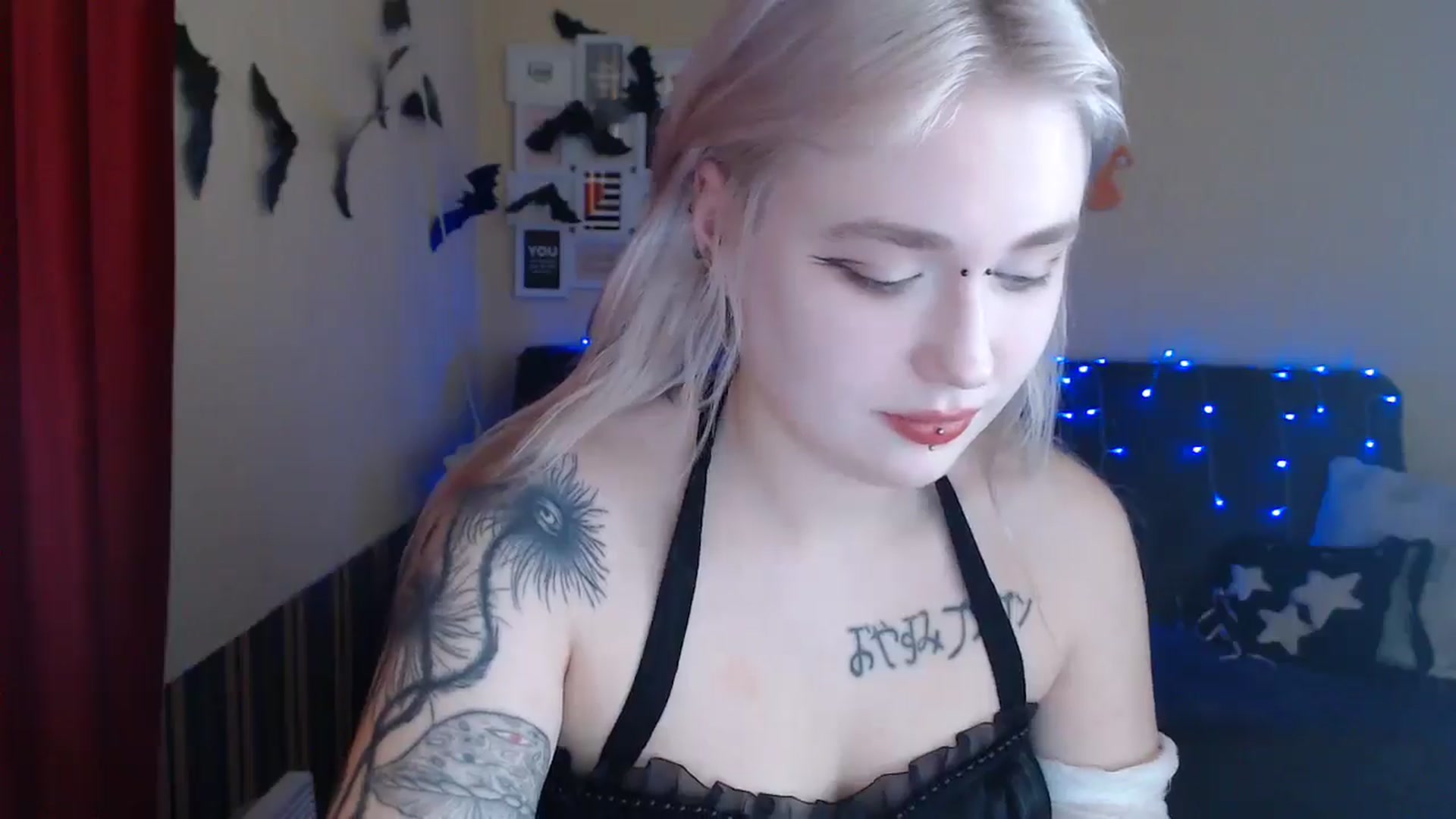 Gallery image thumbnail from Killinna's myfreecams stream on, 01/08/2025, 15:42 image 19 of 20