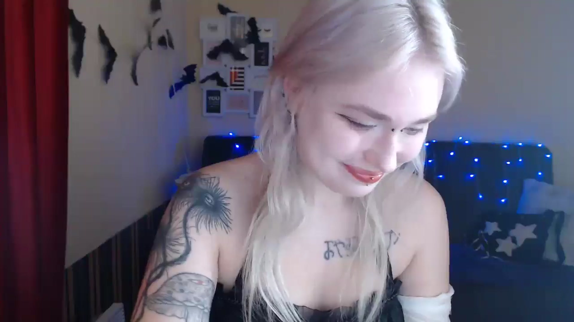 Gallery image thumbnail from Killinna's myfreecams stream on, 01/08/2025, 15:42 image 20 of 20
