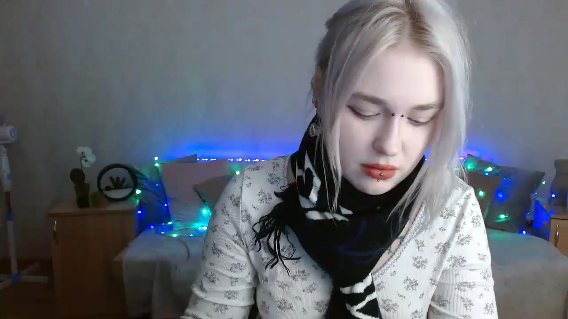 Gallery image thumbnail from Killinna's myfreecams stream on, 01/14/2025, 13:33 image 15 of 20