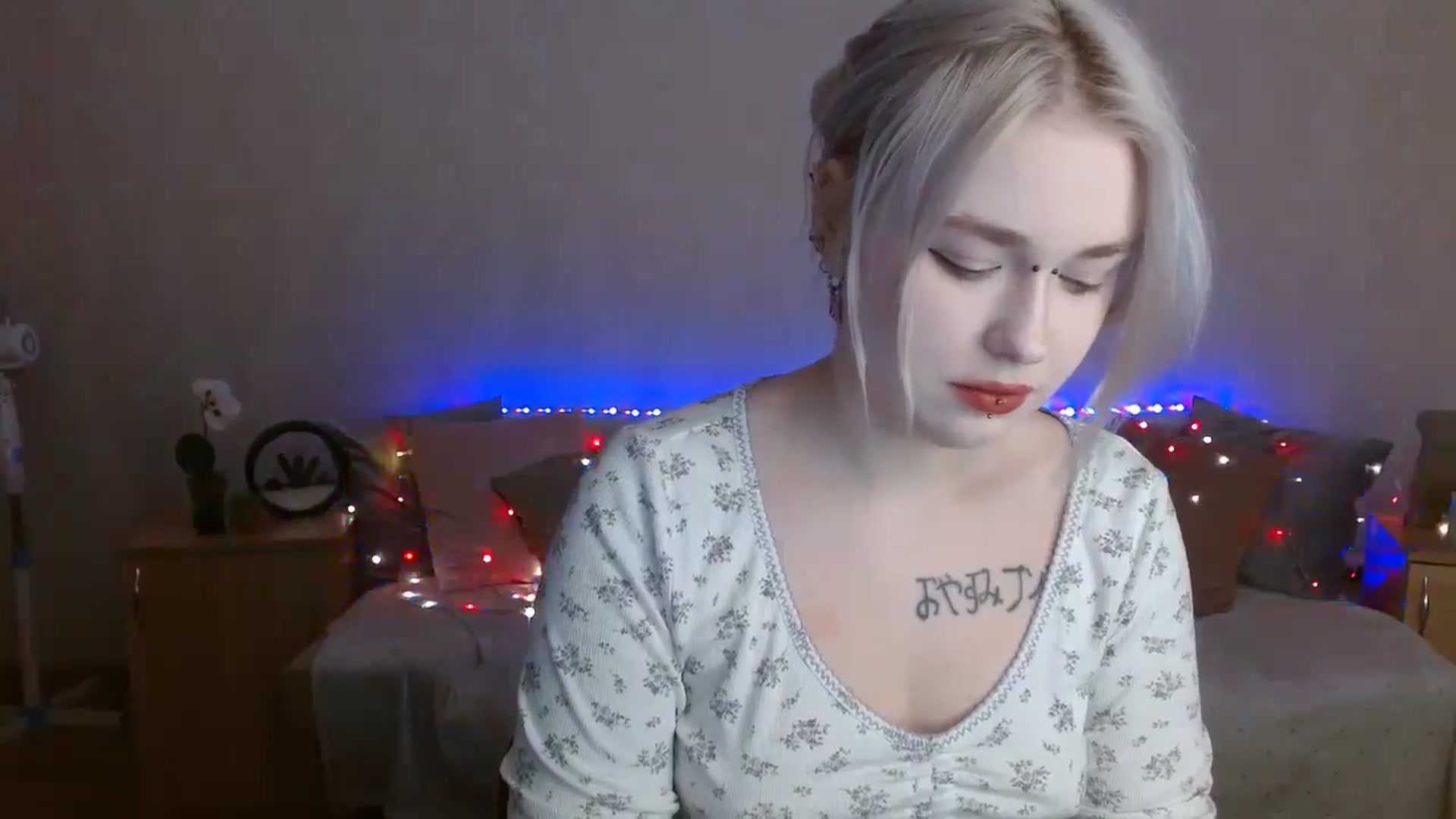 Gallery image thumbnail from Killinna's myfreecams stream on, 01/14/2025, 13:33 image 7 of 20
