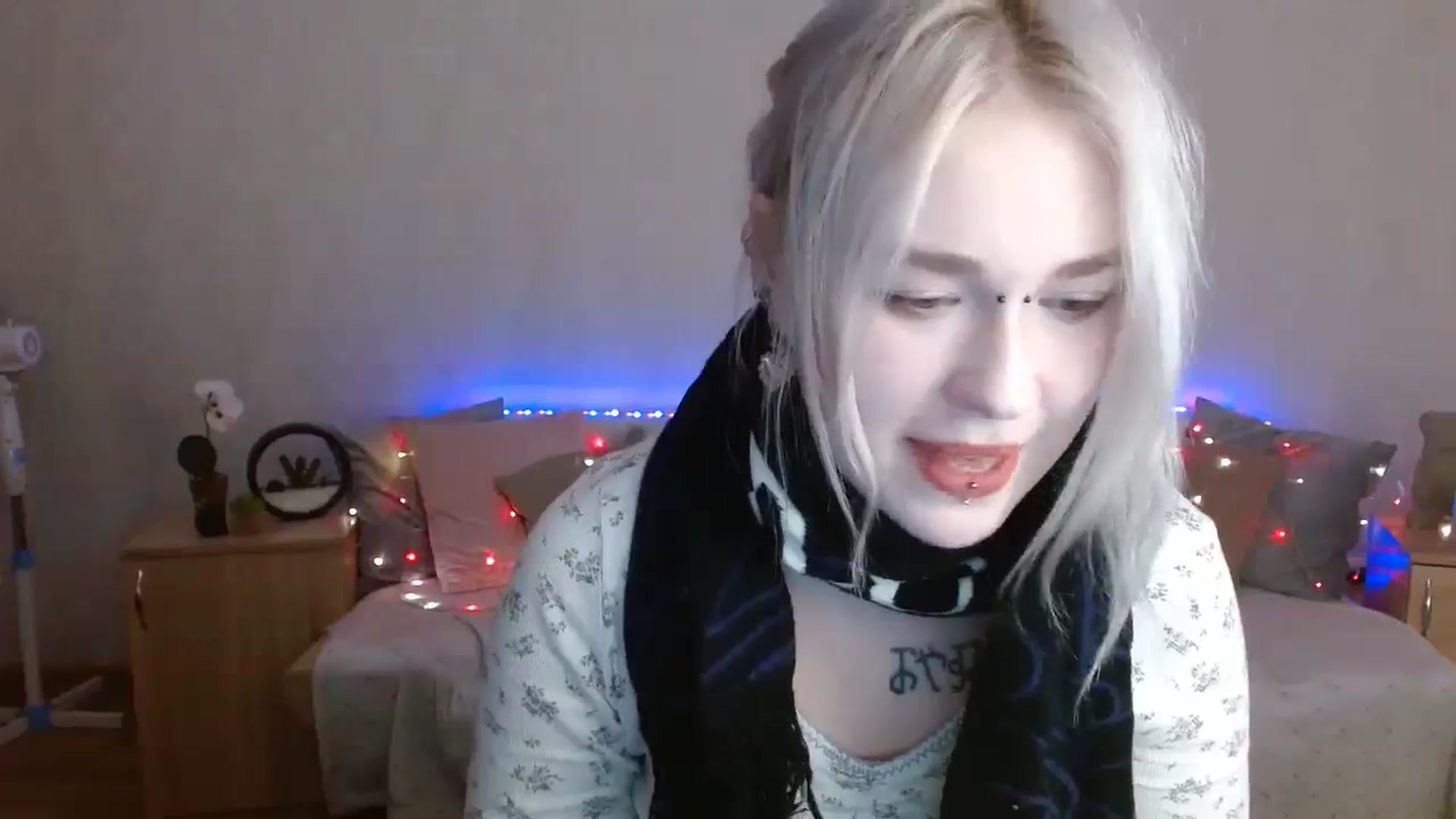 Gallery image thumbnail from Killinna's myfreecams stream on, 01/14/2025, 13:33 image 16 of 20