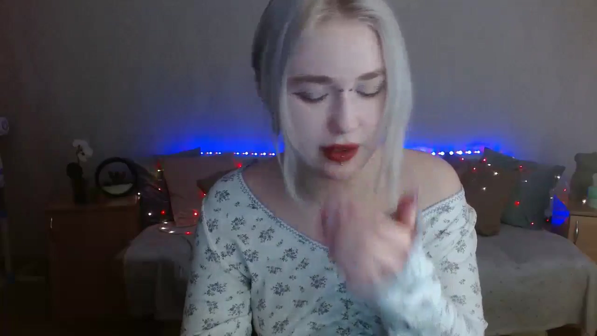Gallery image thumbnail from Killinna's myfreecams stream on, 01/14/2025, 17:32 image 18 of 20