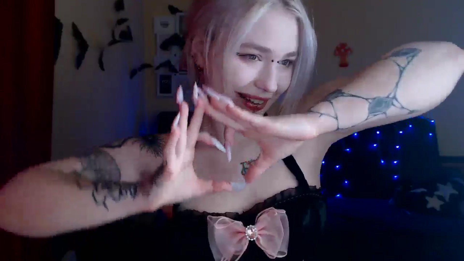 Gallery image thumbnail from Killinna's myfreecams stream on, 01/15/2025, 13:04 image 8 of 20