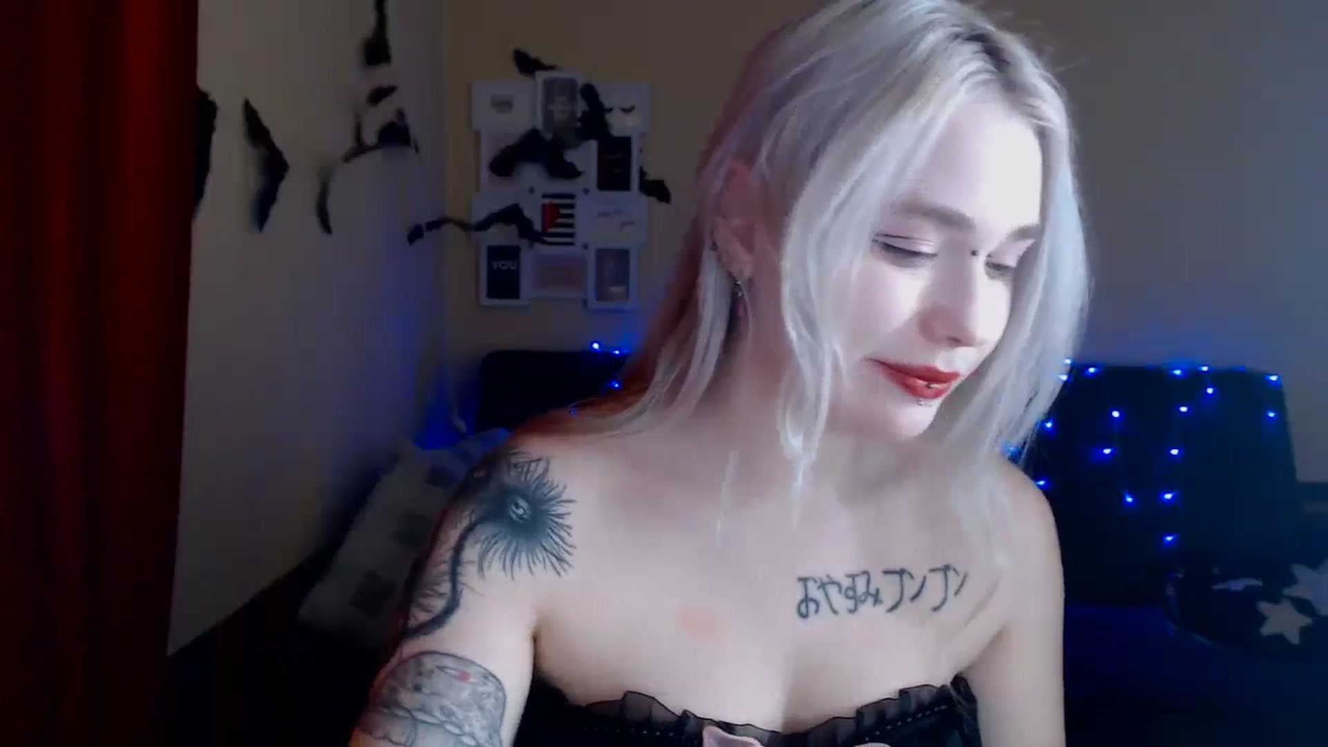 Gallery image thumbnail from Killinna's myfreecams stream on, 01/15/2025, 17:25 image 6 of 20