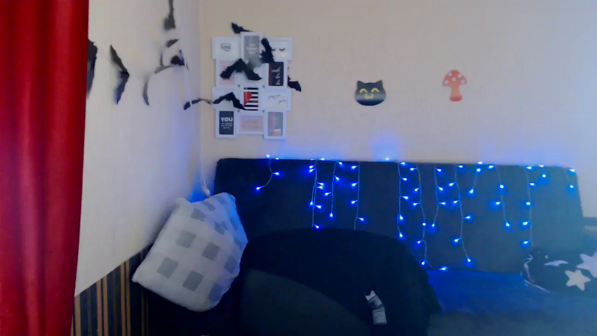 Gallery image thumbnail from Killinna's myfreecams stream on, 01/15/2025, 17:25 image 5 of 20