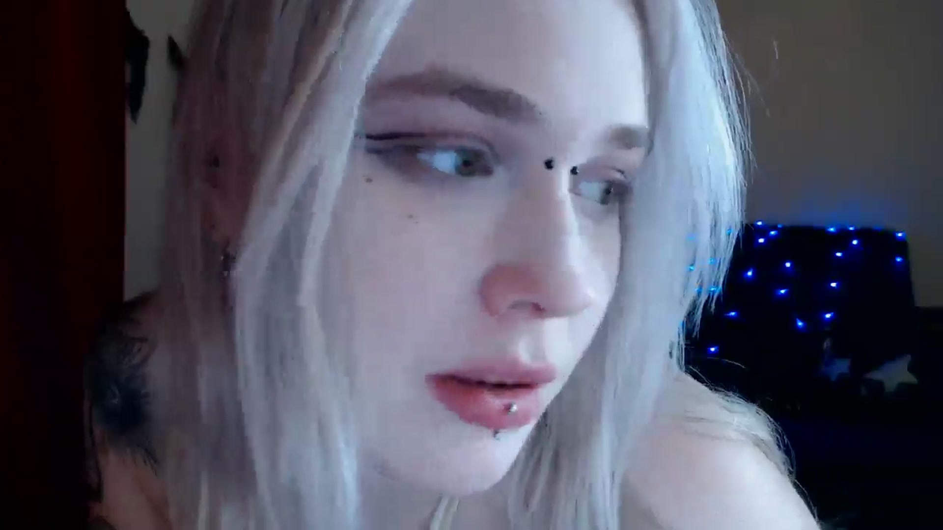 Gallery image thumbnail from Killinna's myfreecams stream on, 01/17/2025, 15:59 image 14 of 20
