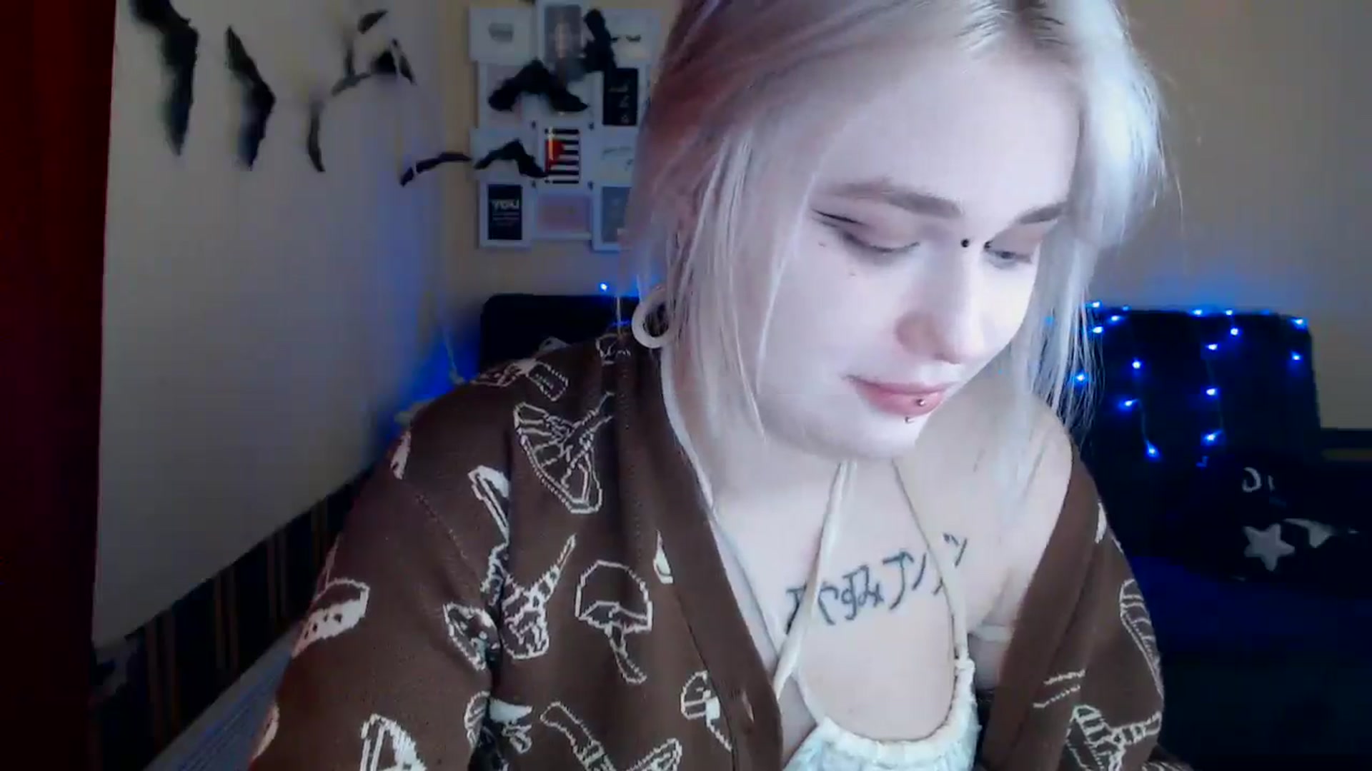 Gallery image thumbnail from Killinna's myfreecams stream on, 01/17/2025, 17:13 image 17 of 20