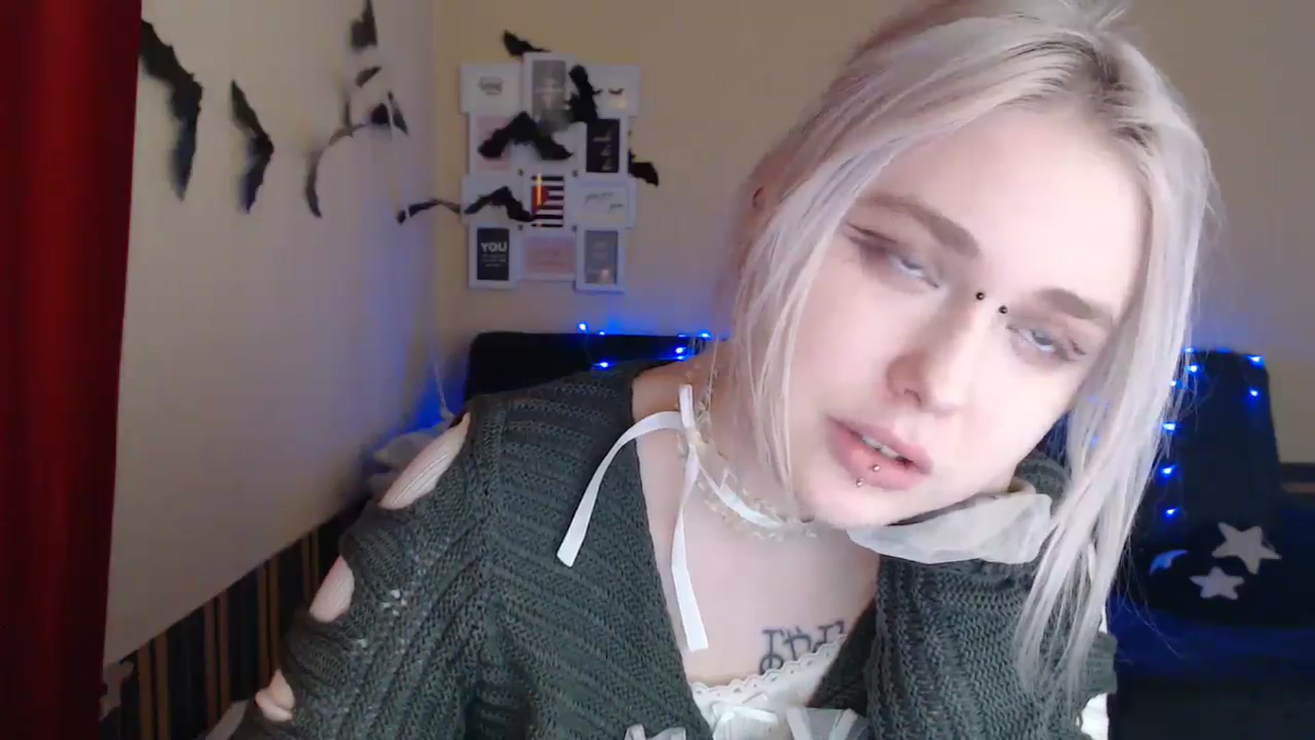 Gallery image thumbnail from Killinna's myfreecams stream on, 01/18/2025, 17:05 image 13 of 20